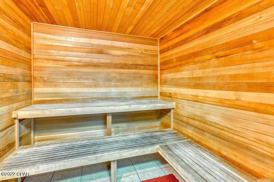 Emerald Isle - Residential