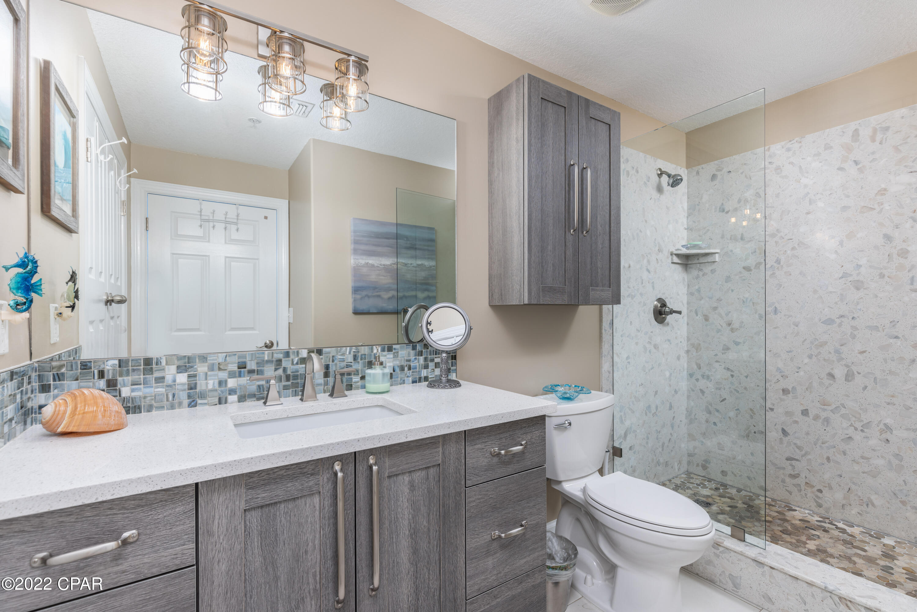 Emerald Isle - Residential