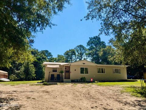 A home in Bonifay