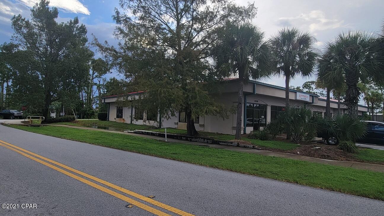 Port Lagoon - Commercial Sale