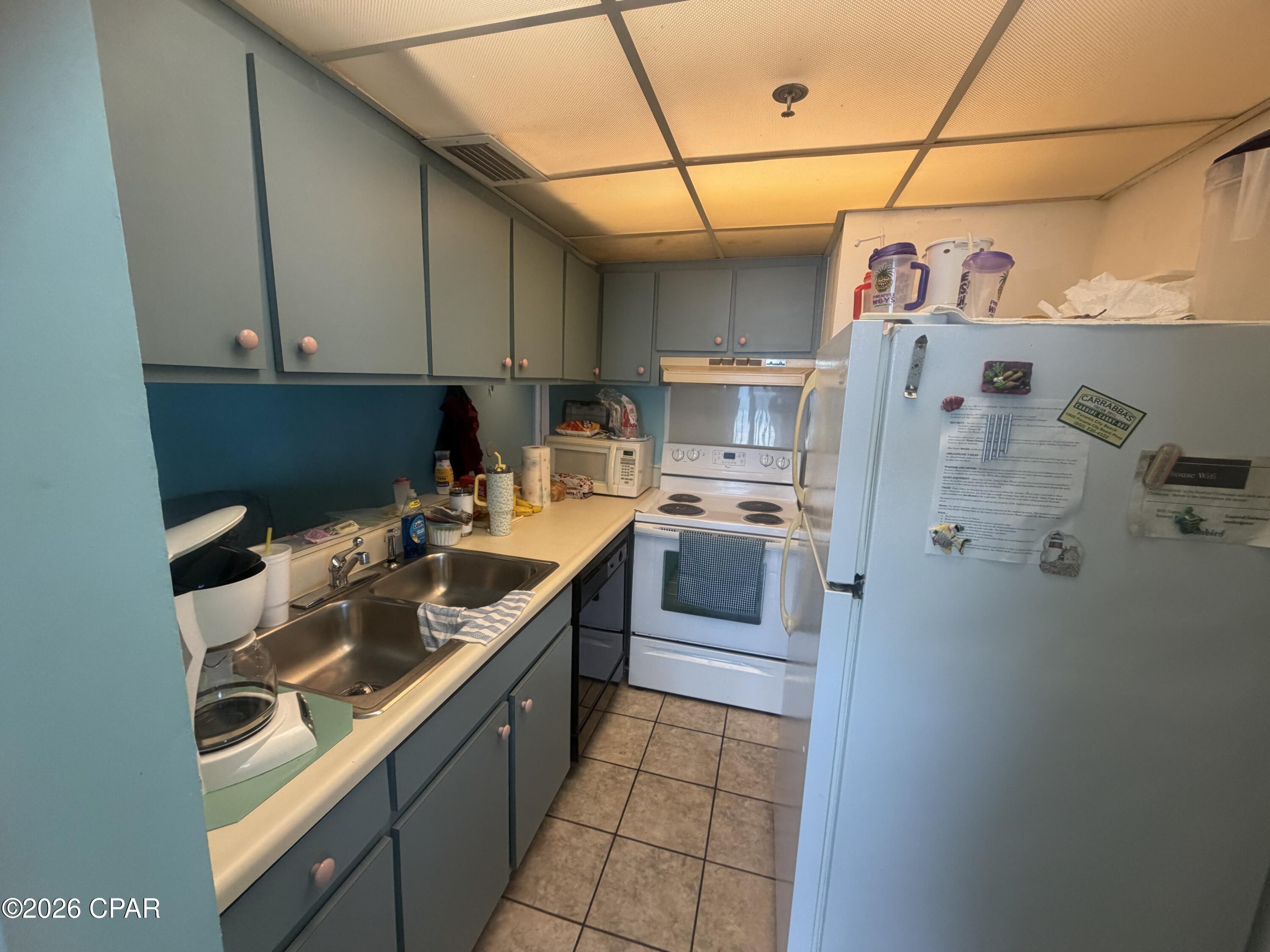 Sunbird Condo - Residential