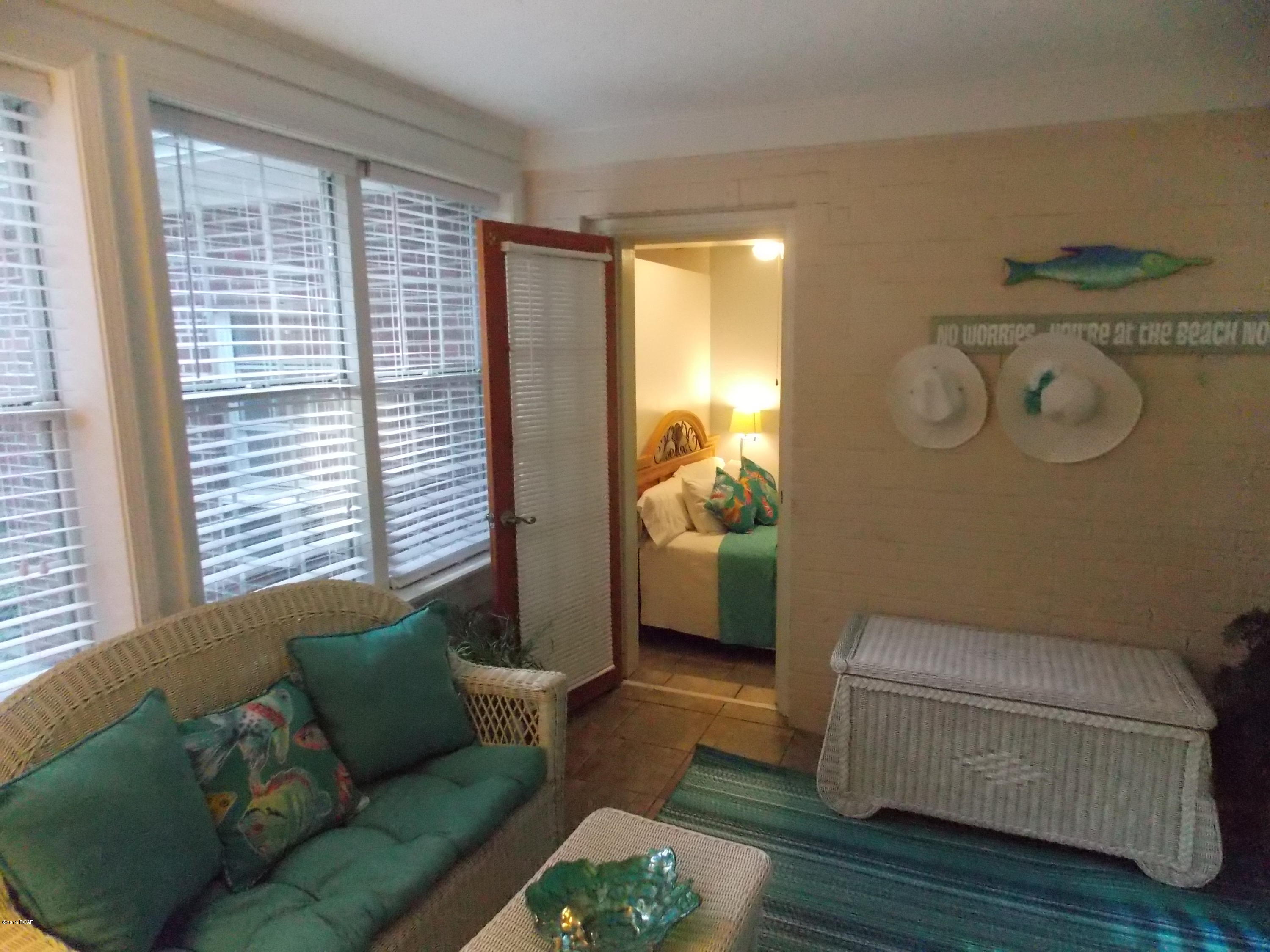 Cove Terrace 2nd Add - Residential