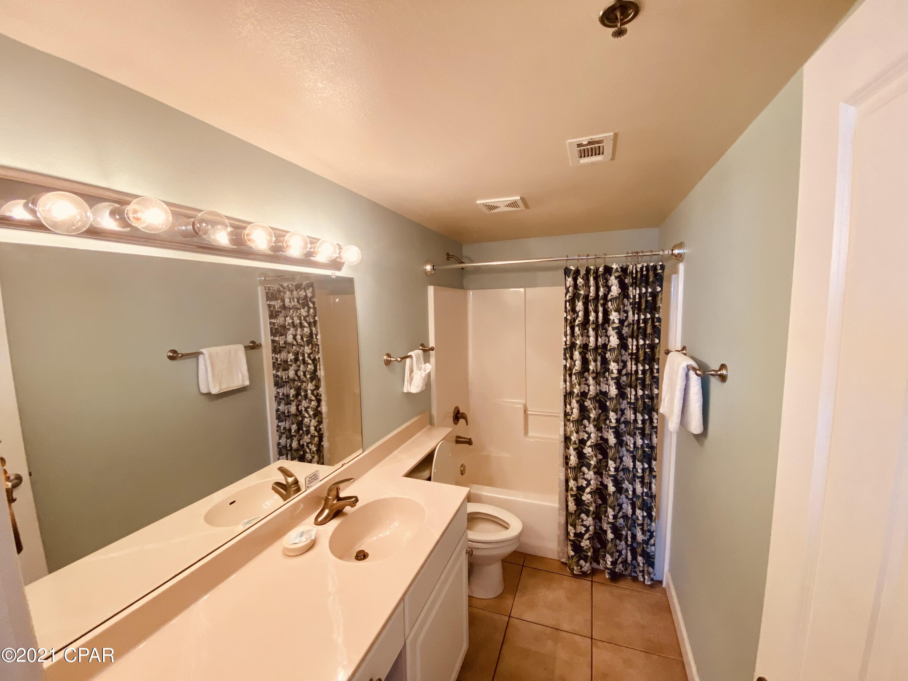 Shores Of Panama Phase II - Residential