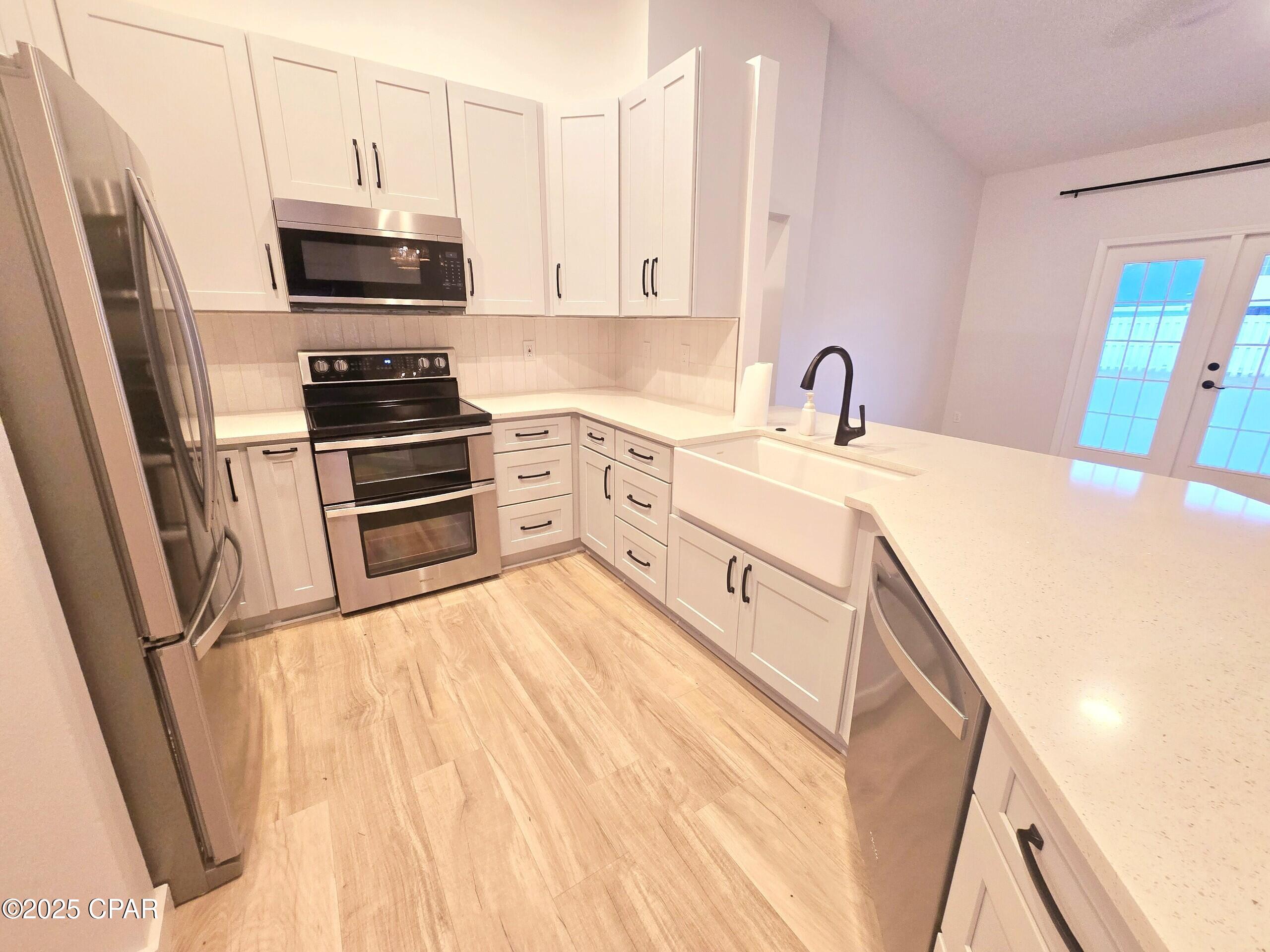 [No Recorded Subdiv] - Residential Lease