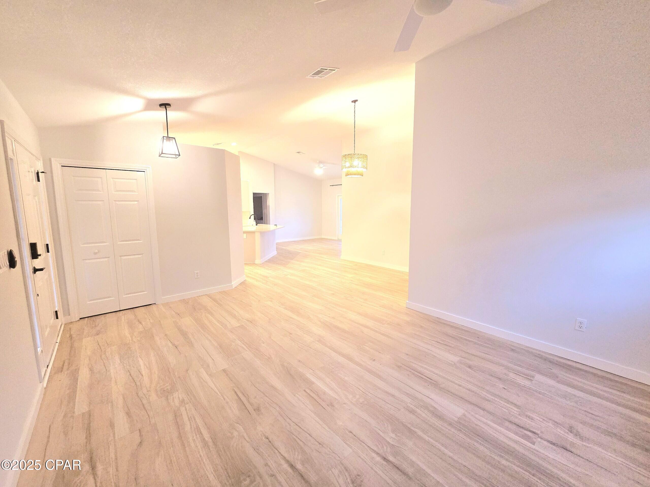 [No Recorded Subdiv] - Residential Lease