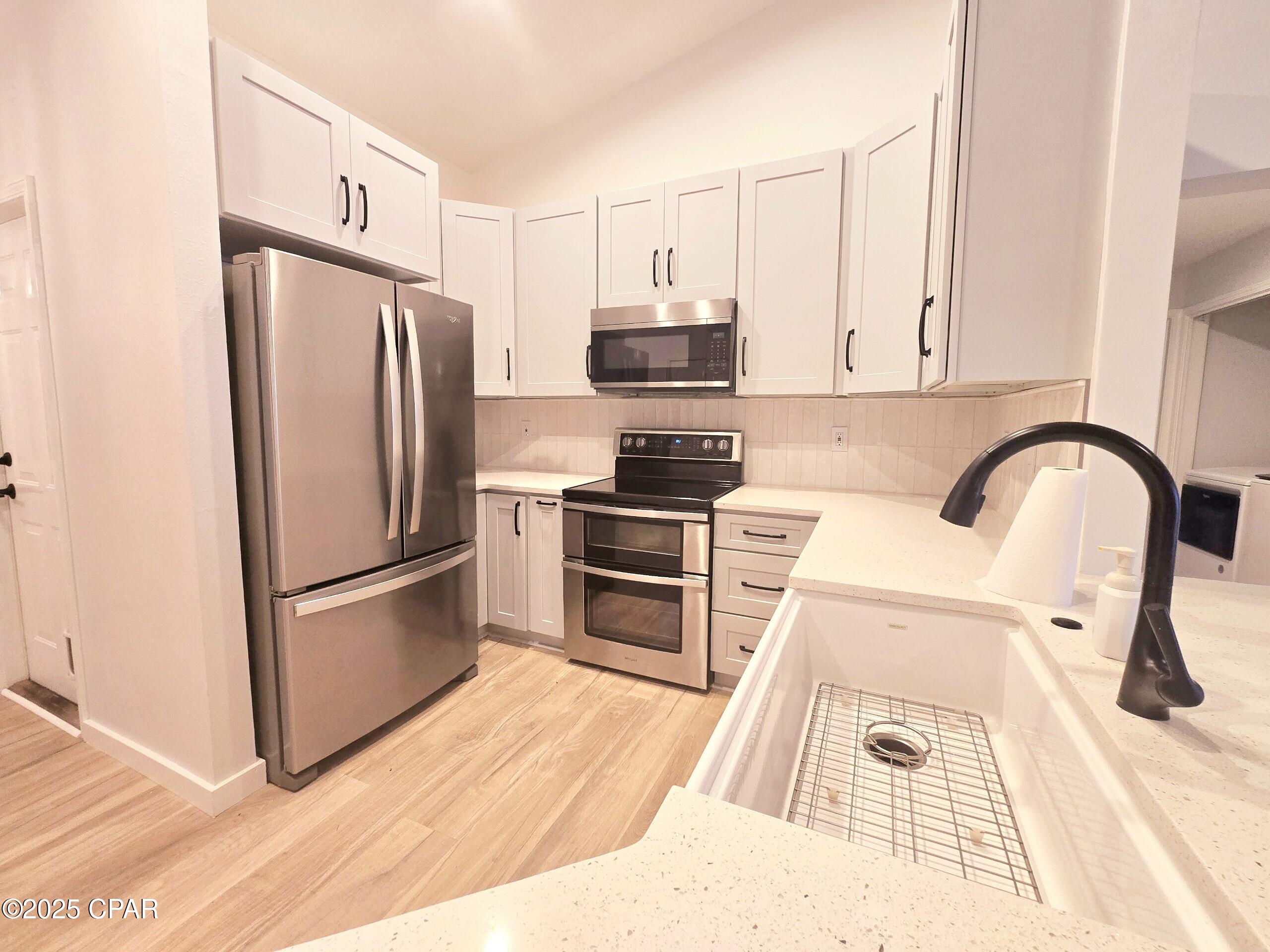 [No Recorded Subdiv] - Residential Lease