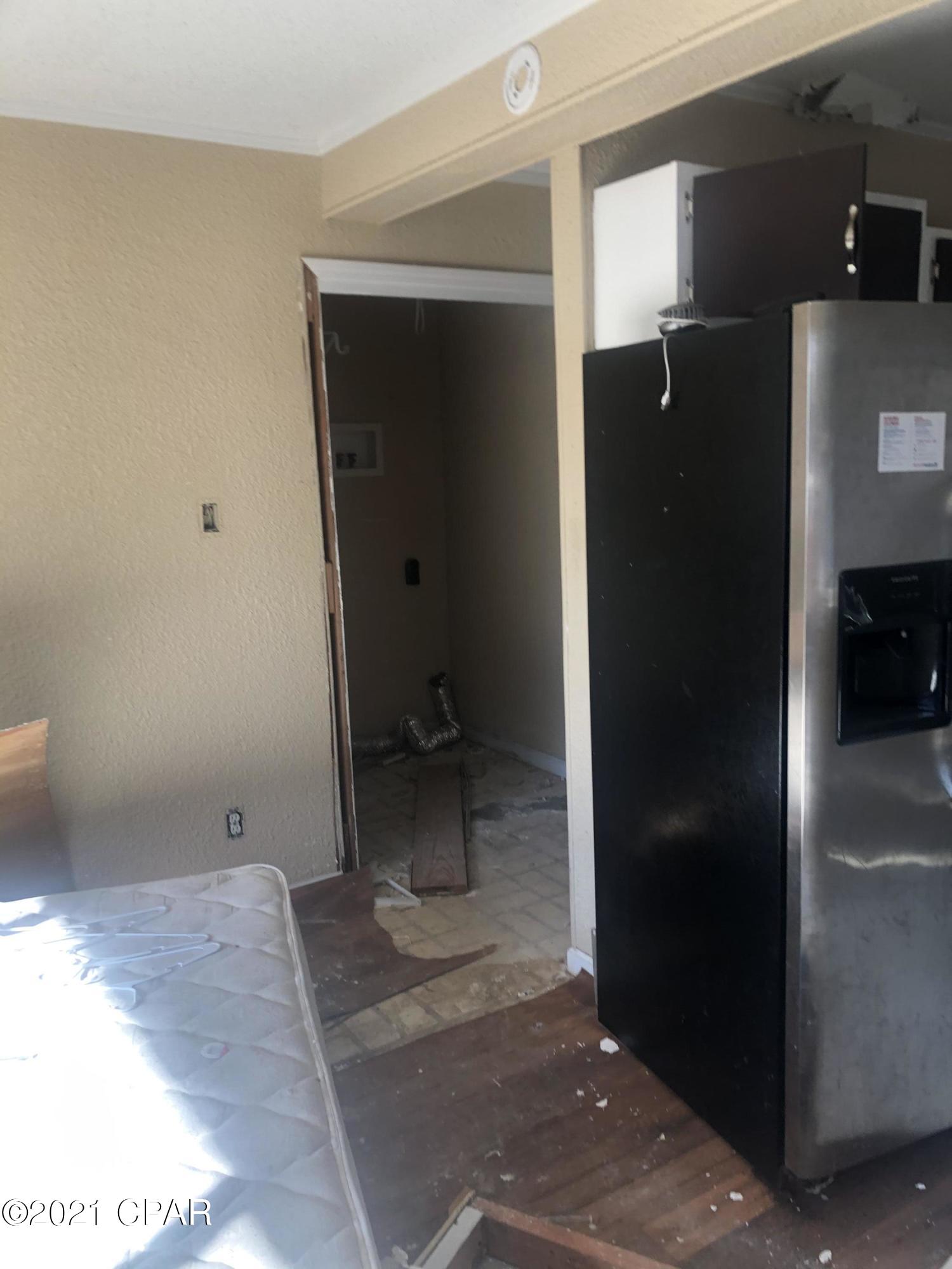 Silver Sands Unit 1 - Residential