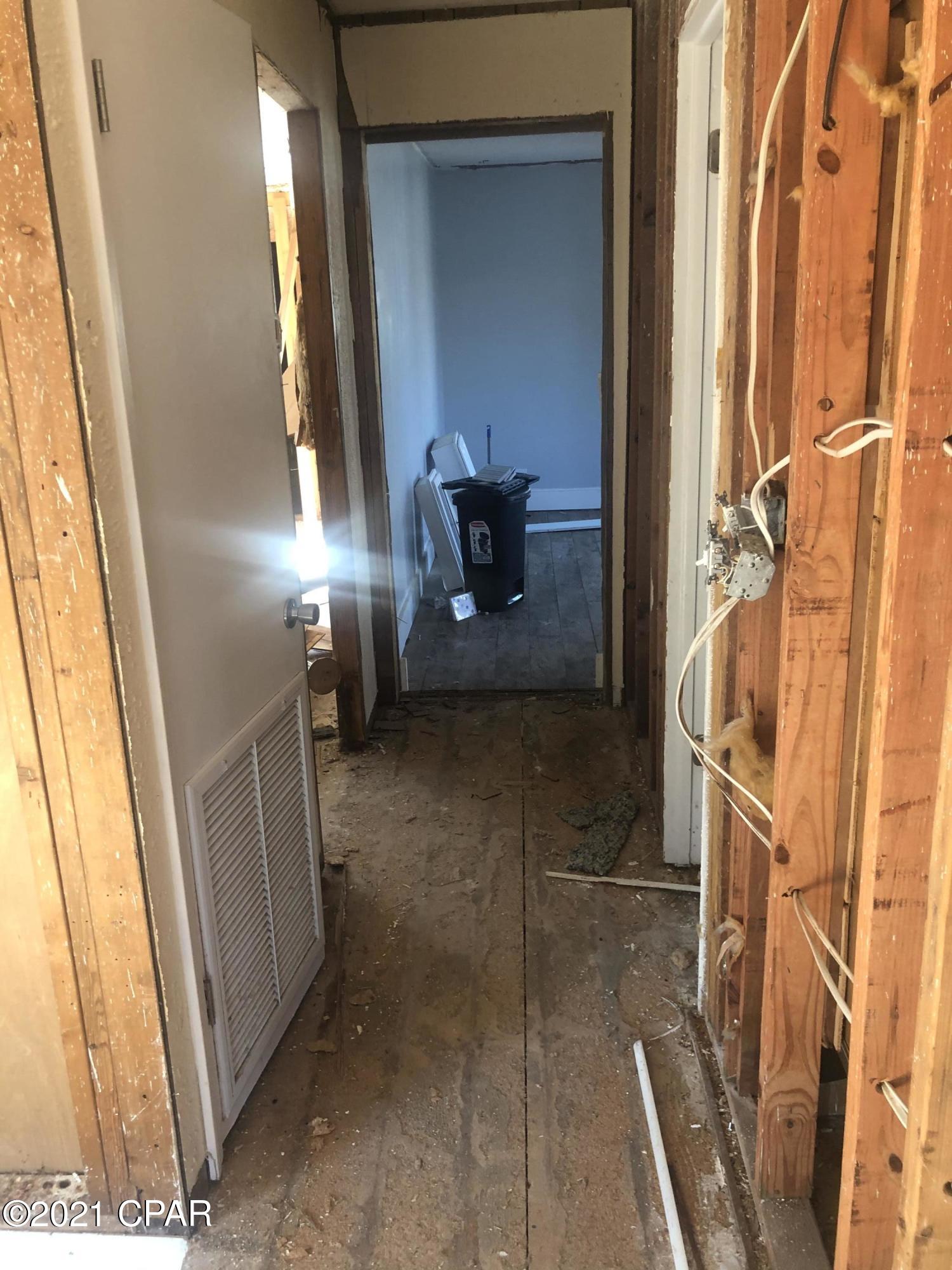 Silver Sands Unit 1 - Residential