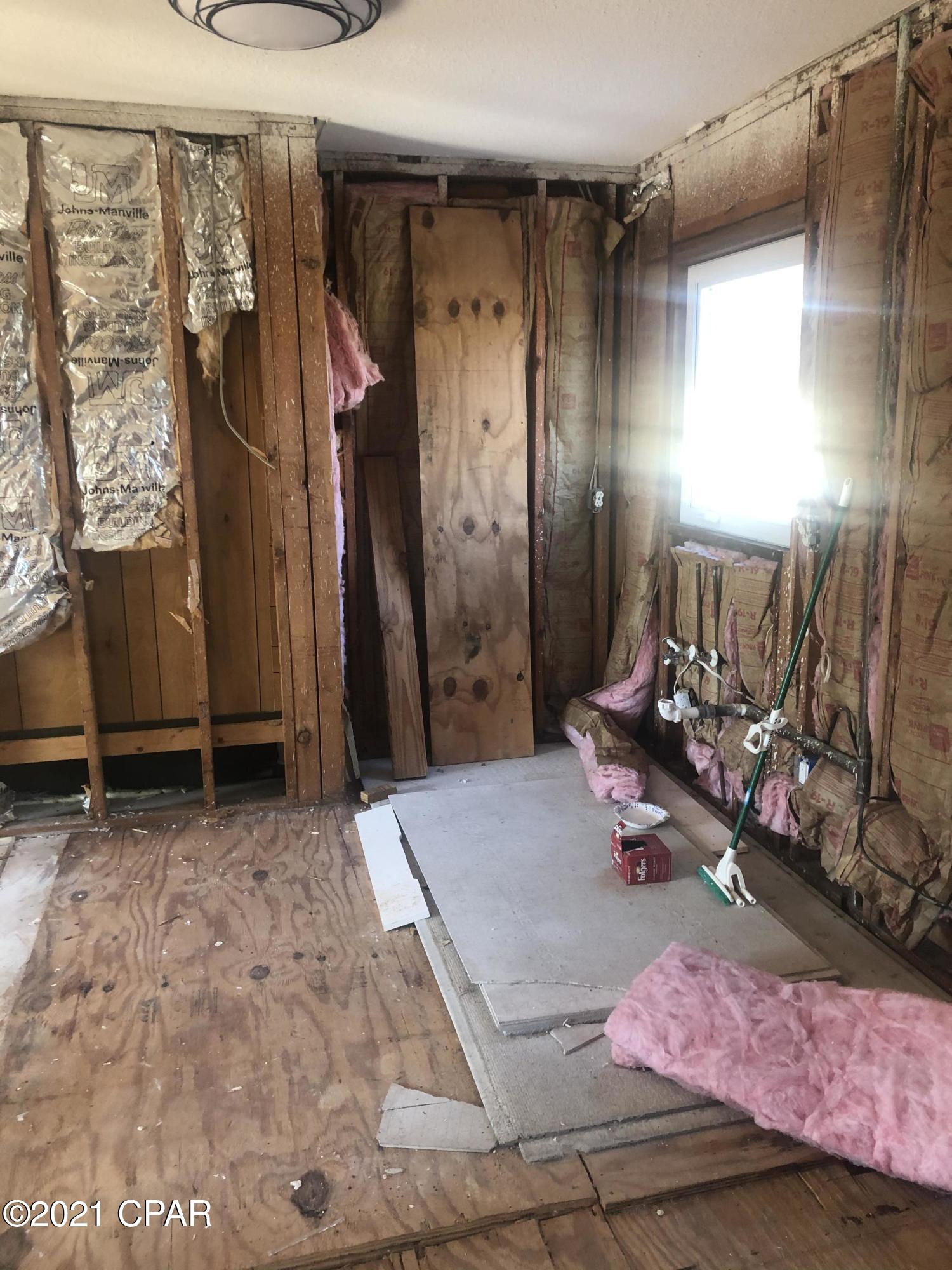 Silver Sands Unit 1 - Residential