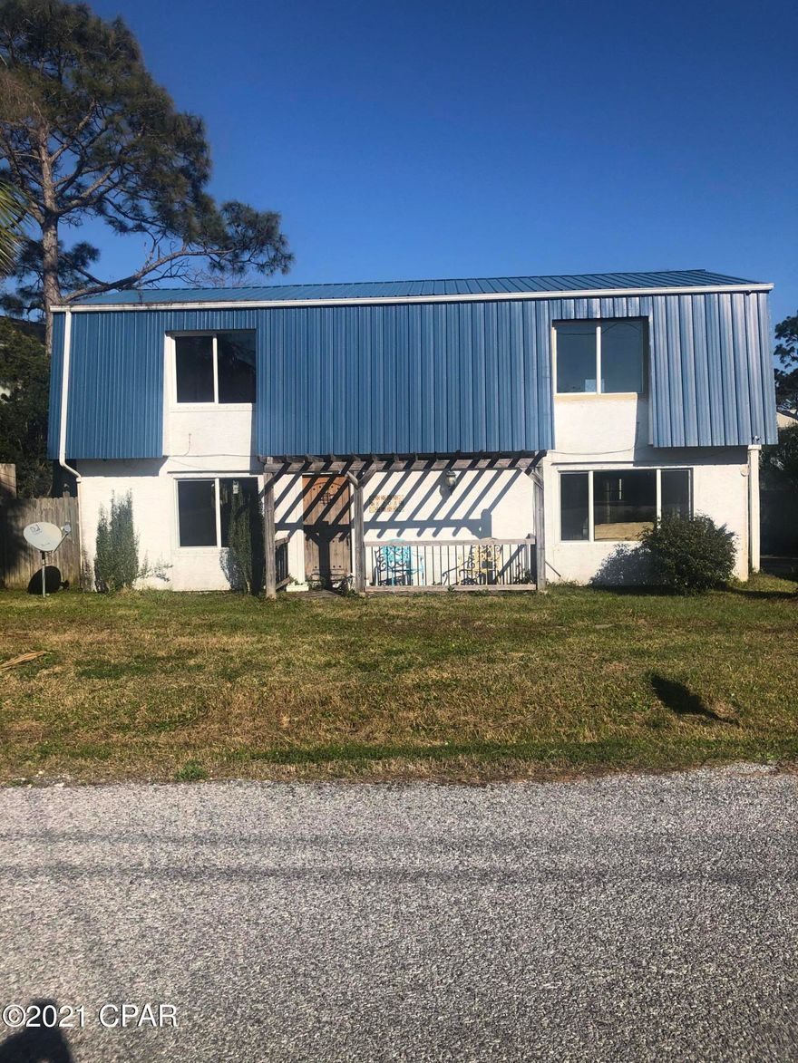 Contractor Special!!!

This large spacious home is located not far from the Beach and entertainment. This charming home has a separate access to a mother in law suite or POTENTIAL rental income with its own kitchen and loft with nice granite counter tops and new appliances. The house has a total of 3 master suites including the mother in law suite. Fenced in back yard with small shop and a large balcony and small breakfast nook out of the kitchen. Demolition had started and will need to be finished on the home but will allow for any owner to design the house they  dream.