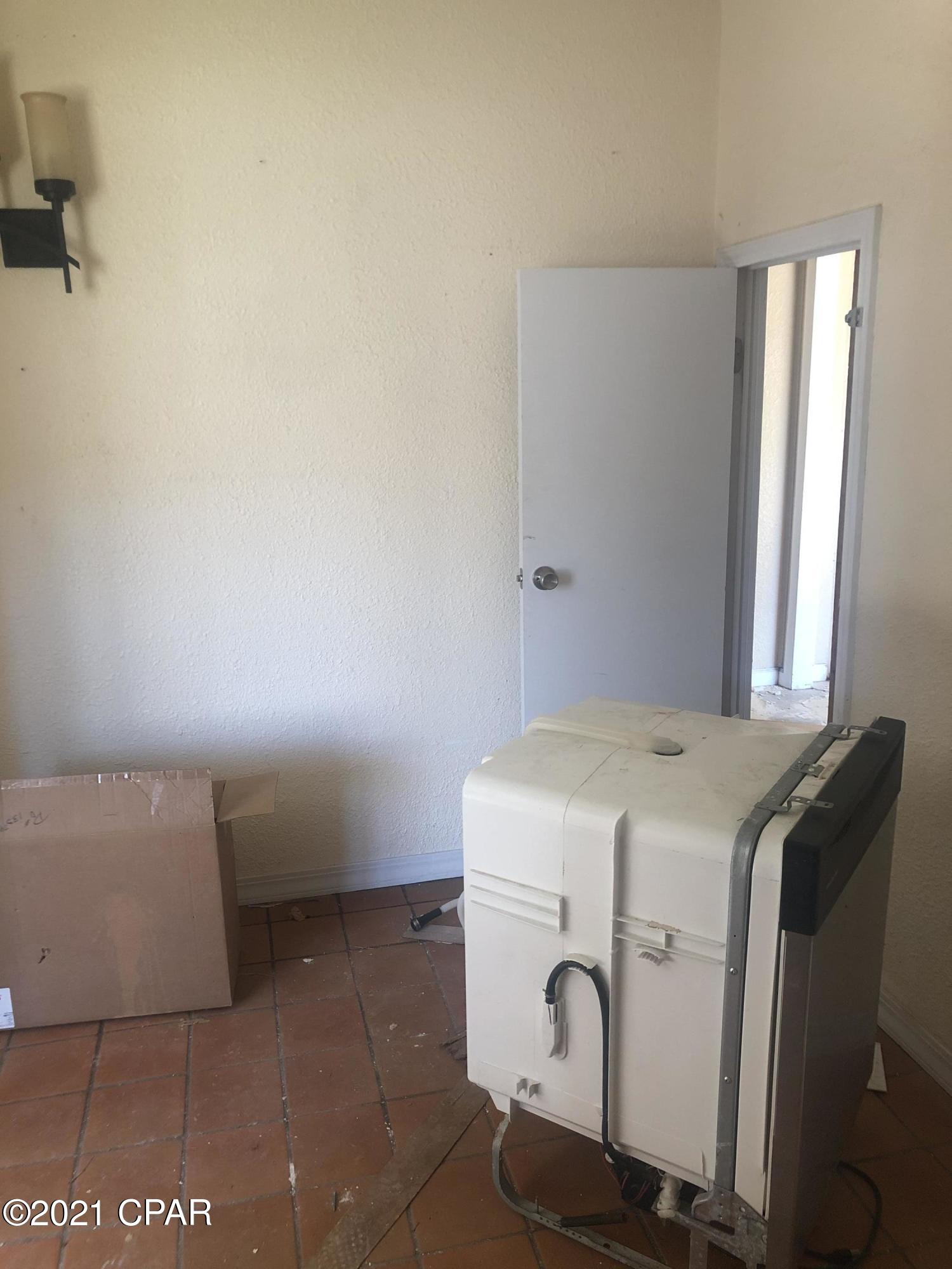 Silver Sands Unit 1 - Residential