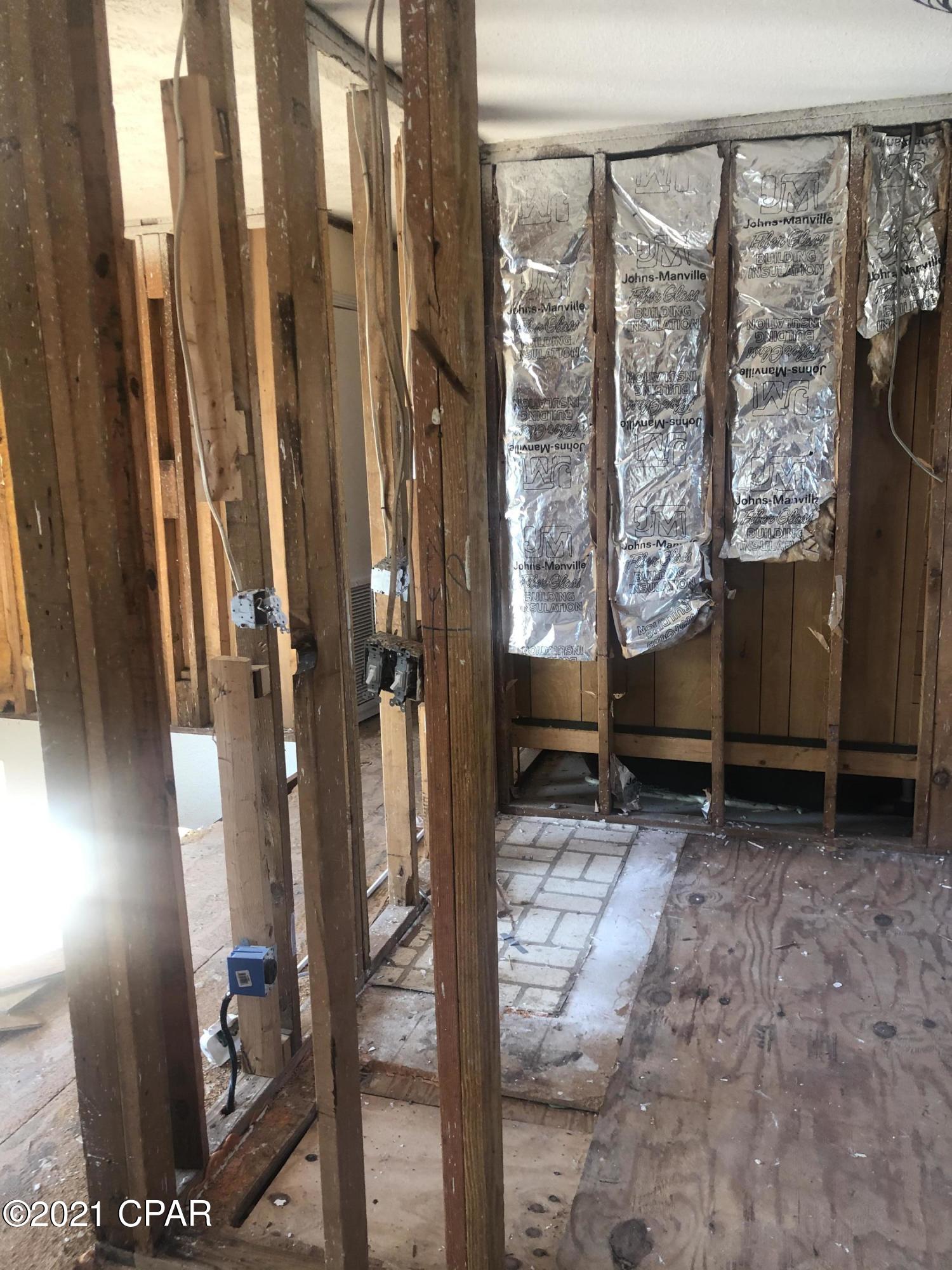 Silver Sands Unit 1 - Residential