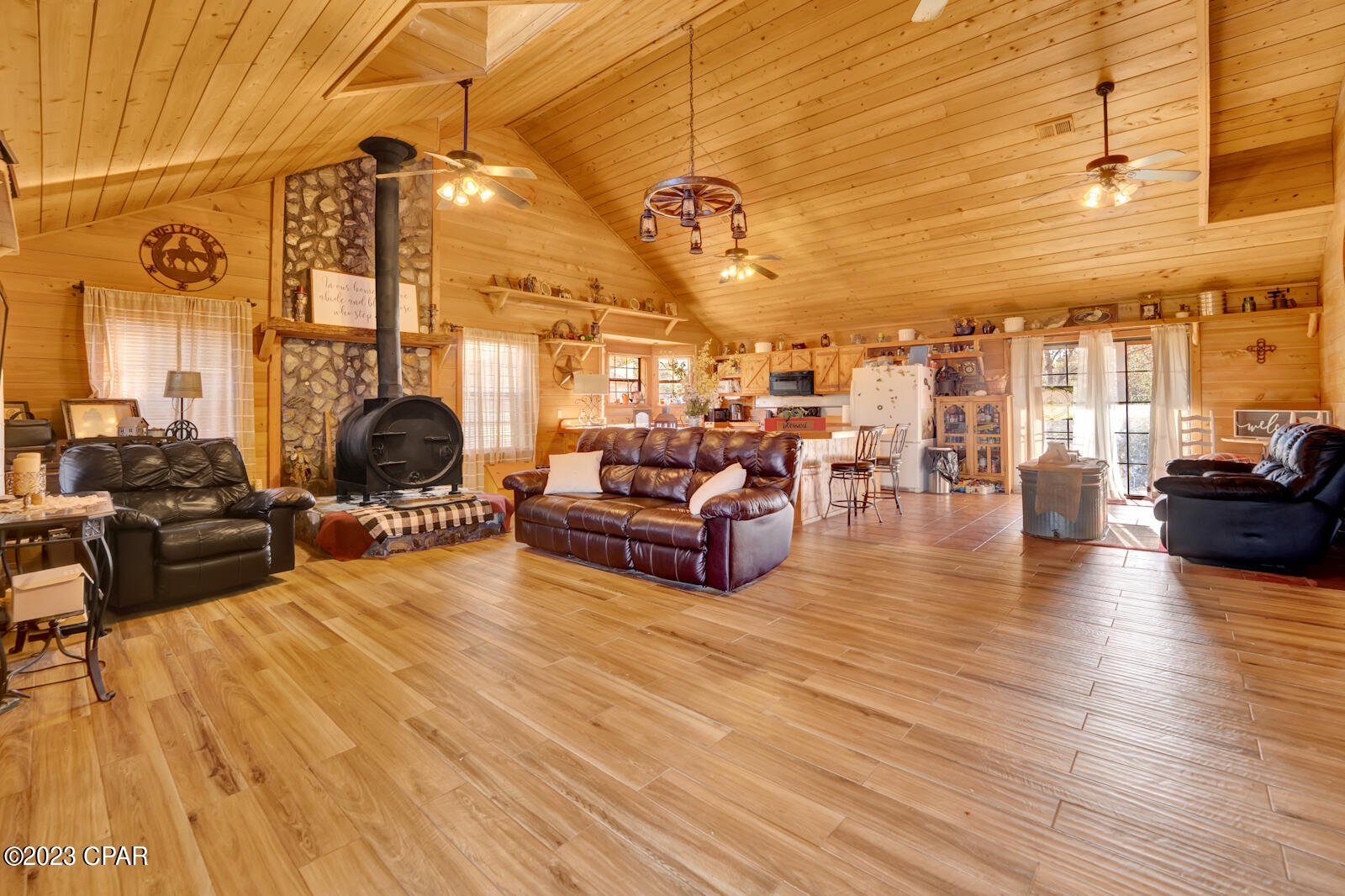 [No Recorded Subdiv] - Residential