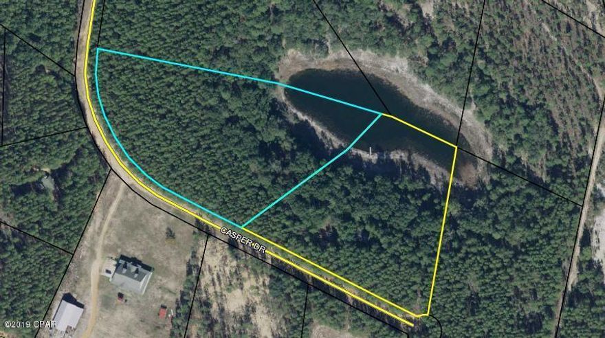 'CURRENTLY UNDER CONTRACT, SELLER ACCEPTING BACKUP OFFERS'OWN ----- A GREAT FIVE ACRE LOT WITH PART OF A SMALL LAKE!  THIS PROPERTY OFFERS GREAT ''COUNTRY PRIVACY'' TO BUILD YOUR PERFECT HOME. PRICED TO SELL QUICKLY - DON'T WAIT.