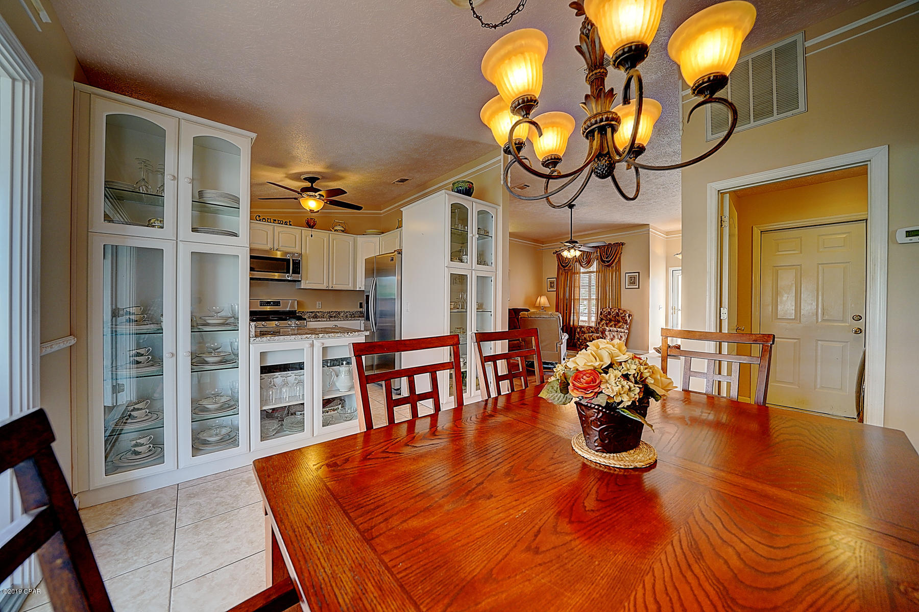 Summer Breeze - Residential