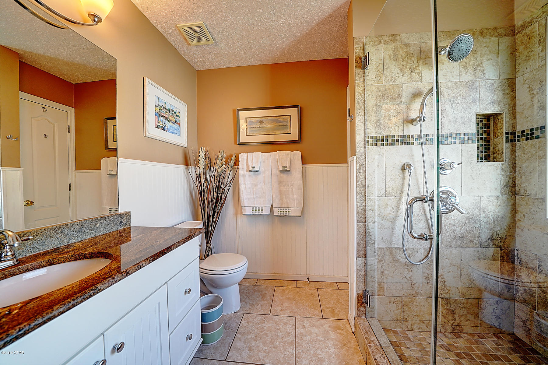 Summer Breeze - Residential