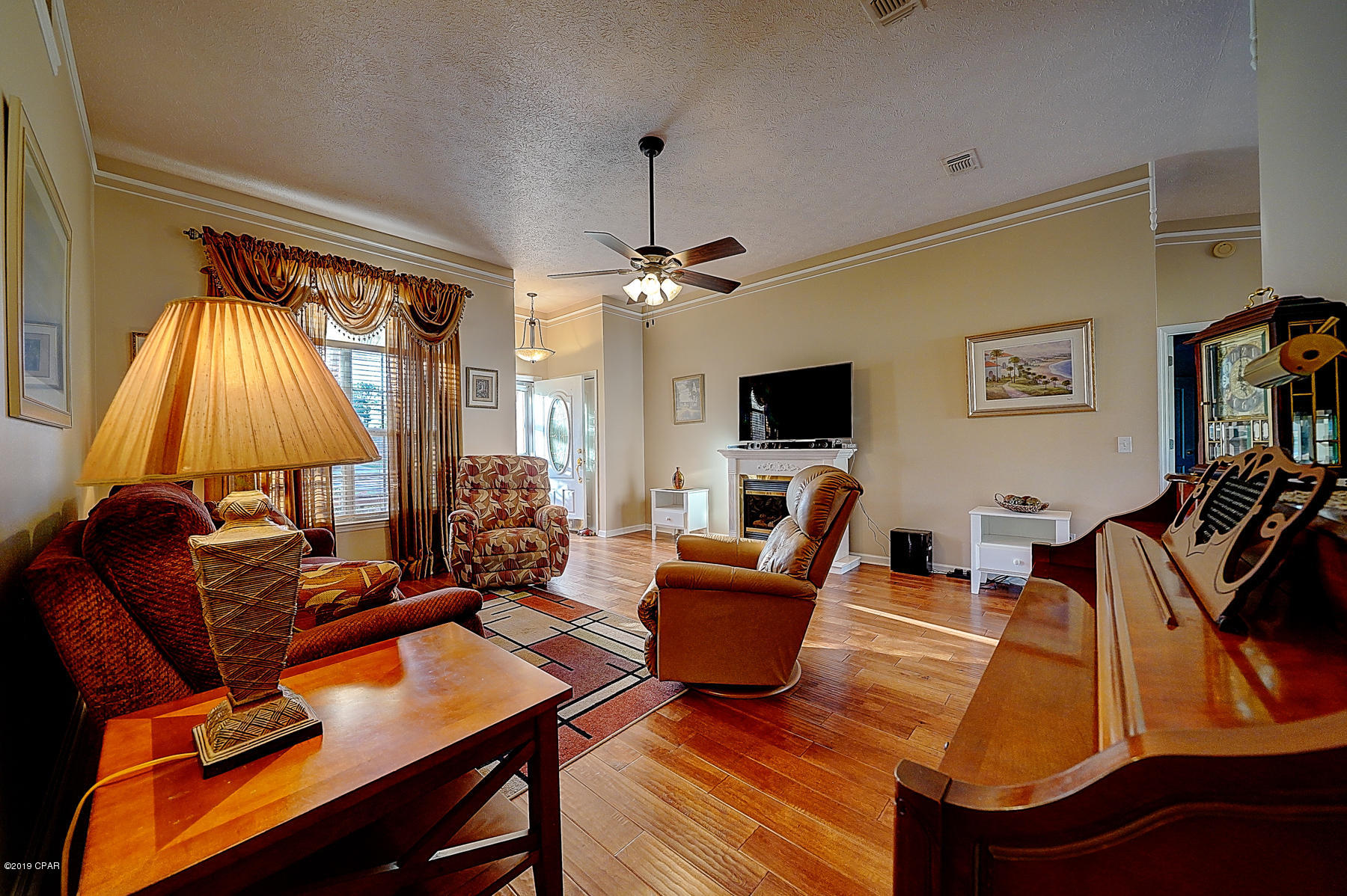 Summer Breeze - Residential