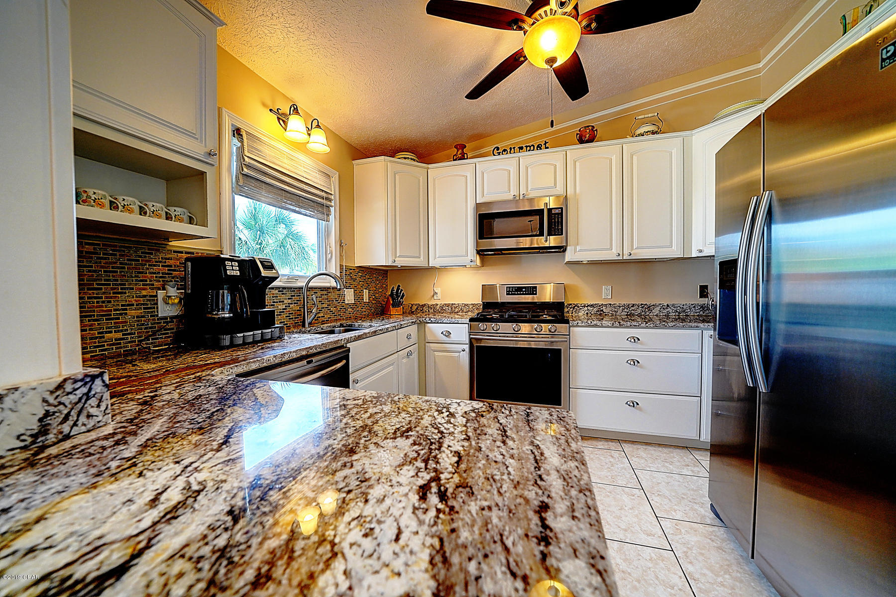 Summer Breeze - Residential