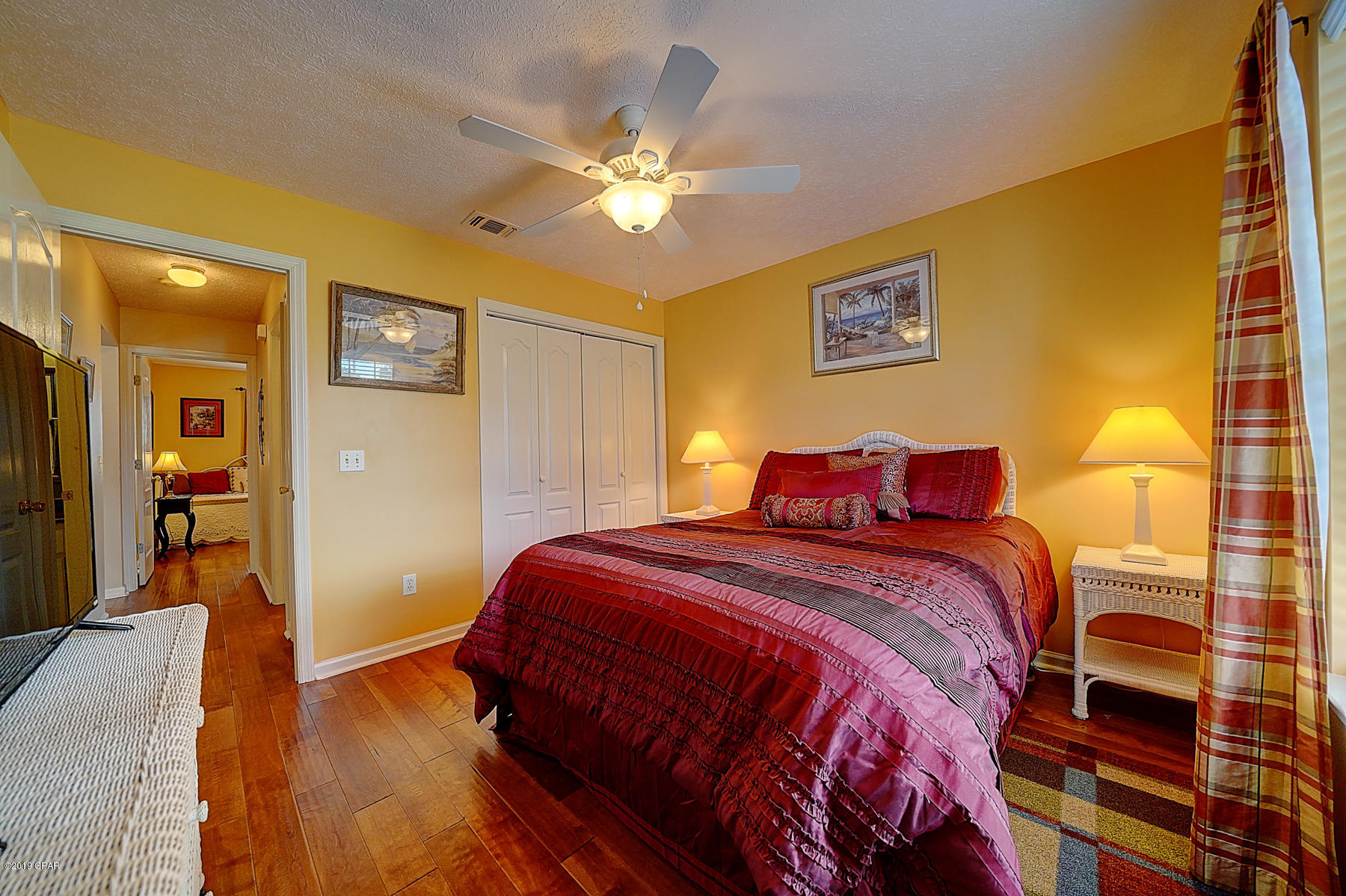 Summer Breeze - Residential