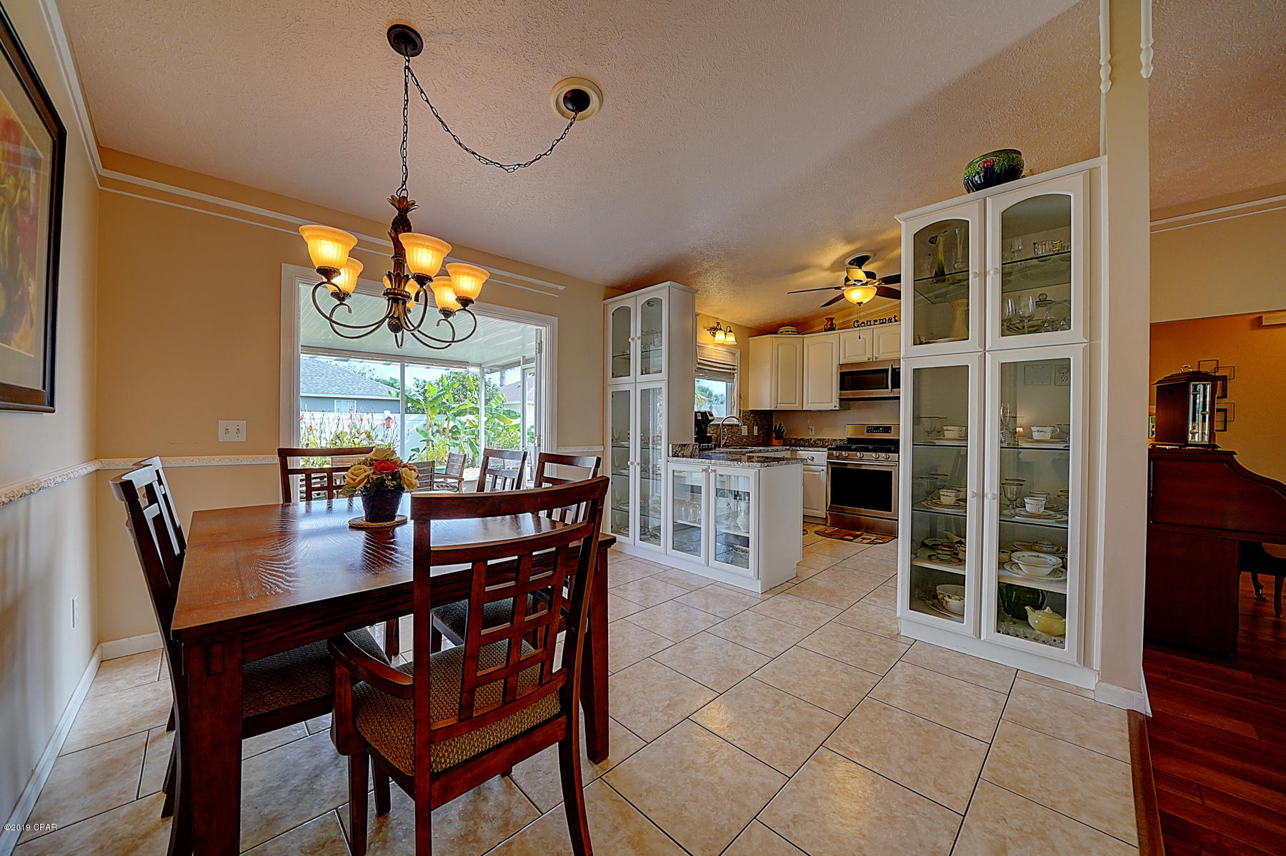 Summer Breeze - Residential