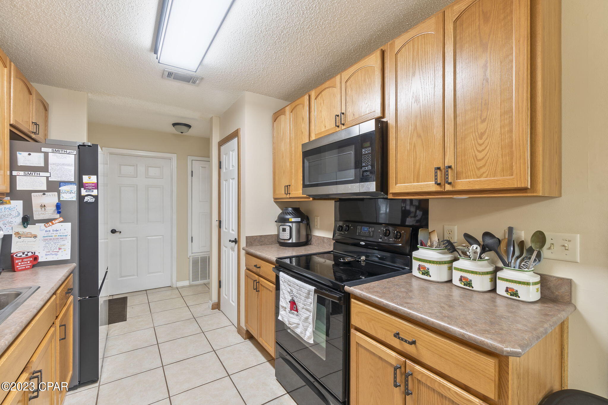 Country Breeze Estates - Residential