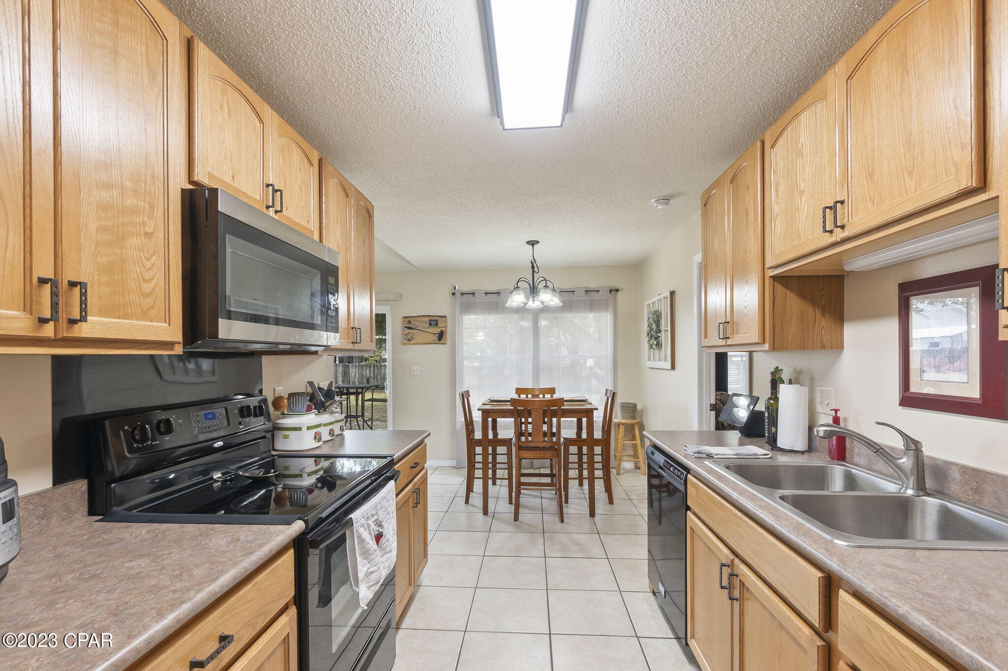 Country Breeze Estates - Residential