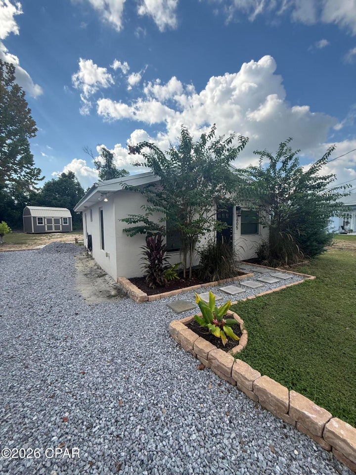 Photo 1 of 30 — 605 Elm Avenue, Panama City, FL 32401