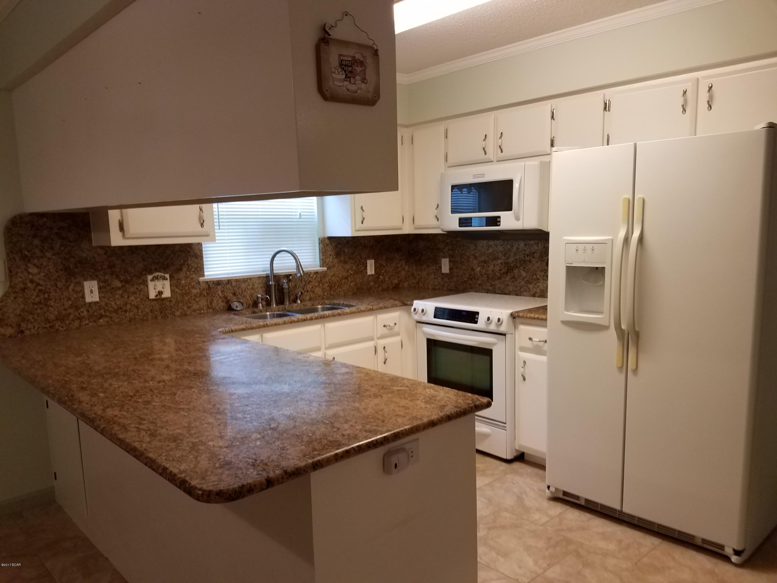 Mowat Highlands Ph 1 - Residential