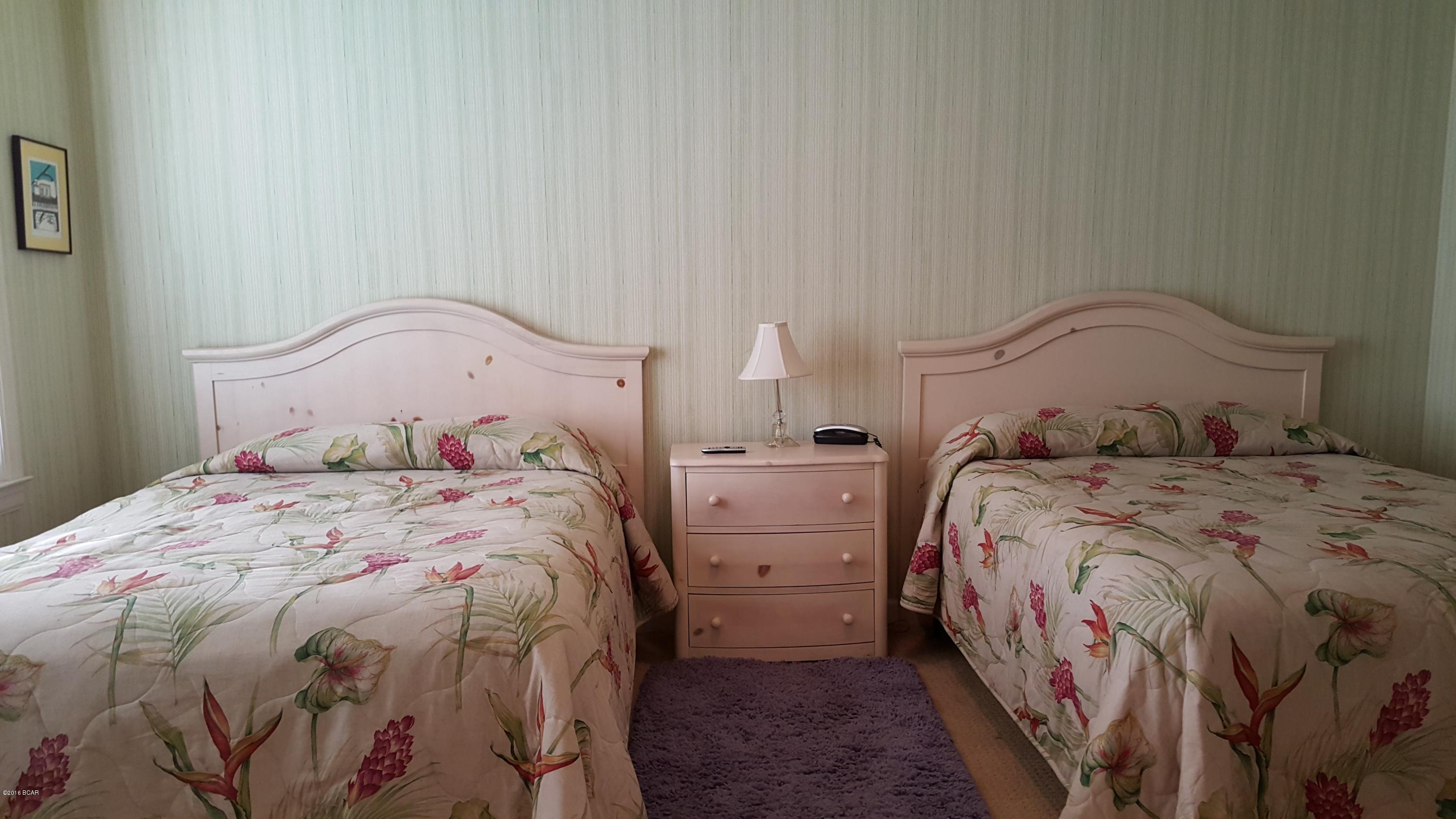 En Soleil Condo - Residential