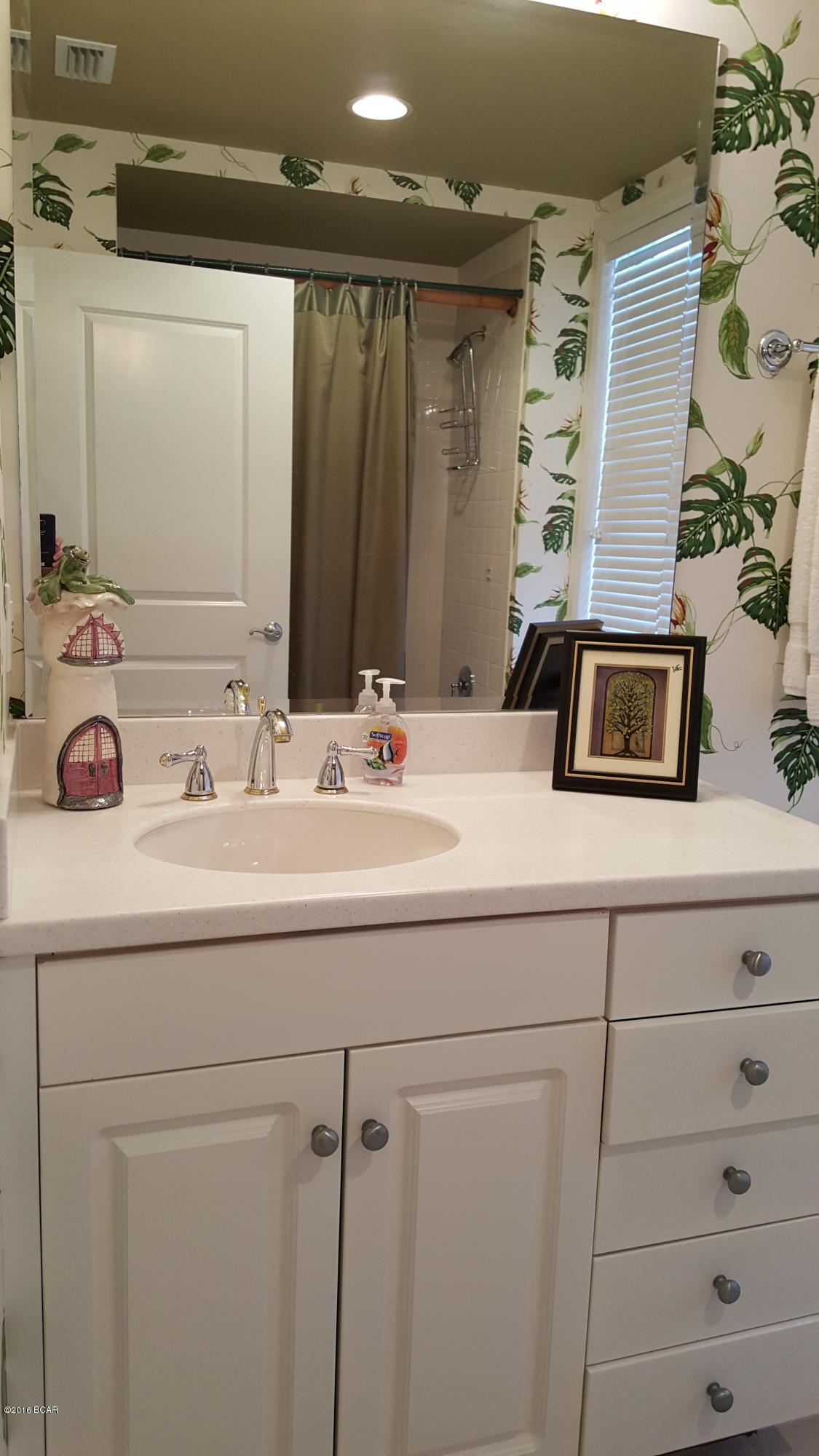 En Soleil Condo - Residential