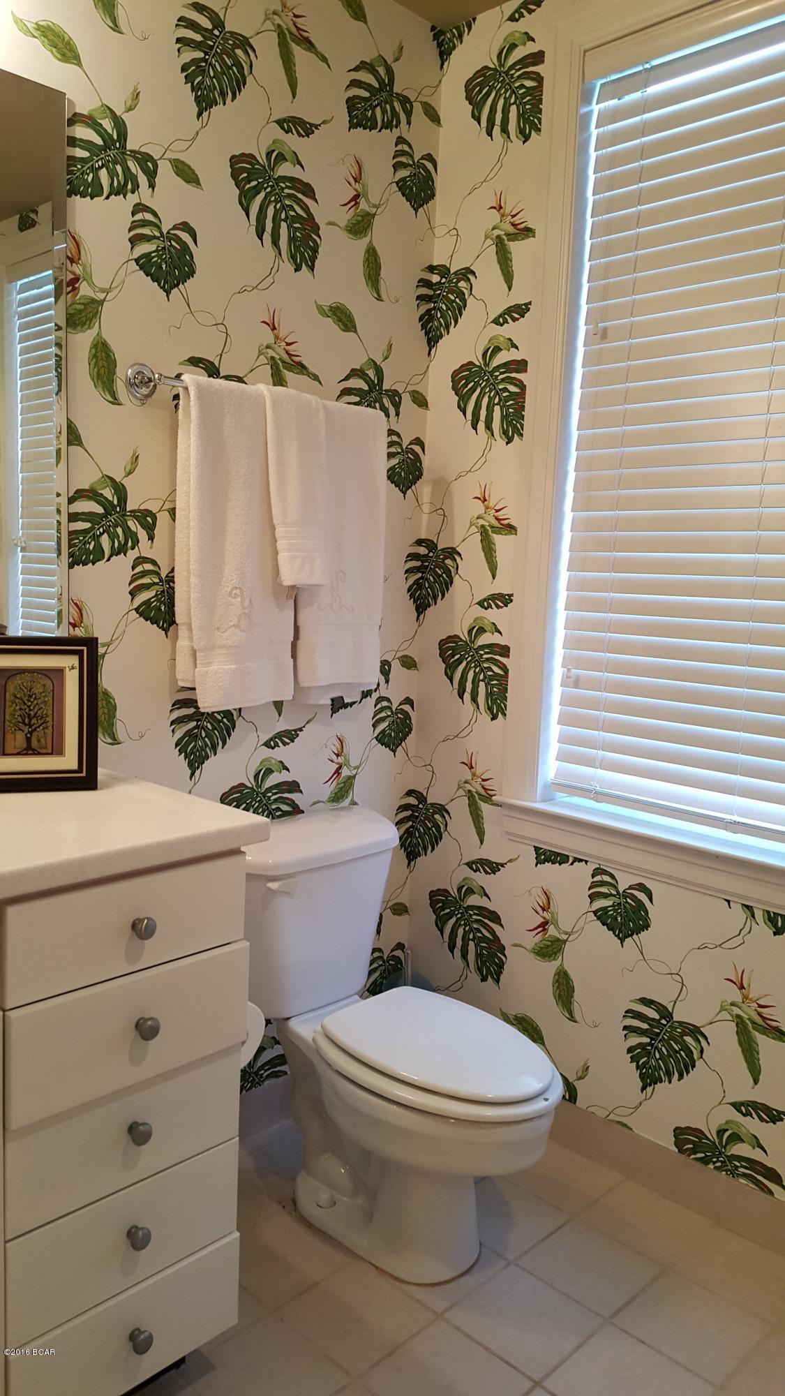 En Soleil Condo - Residential