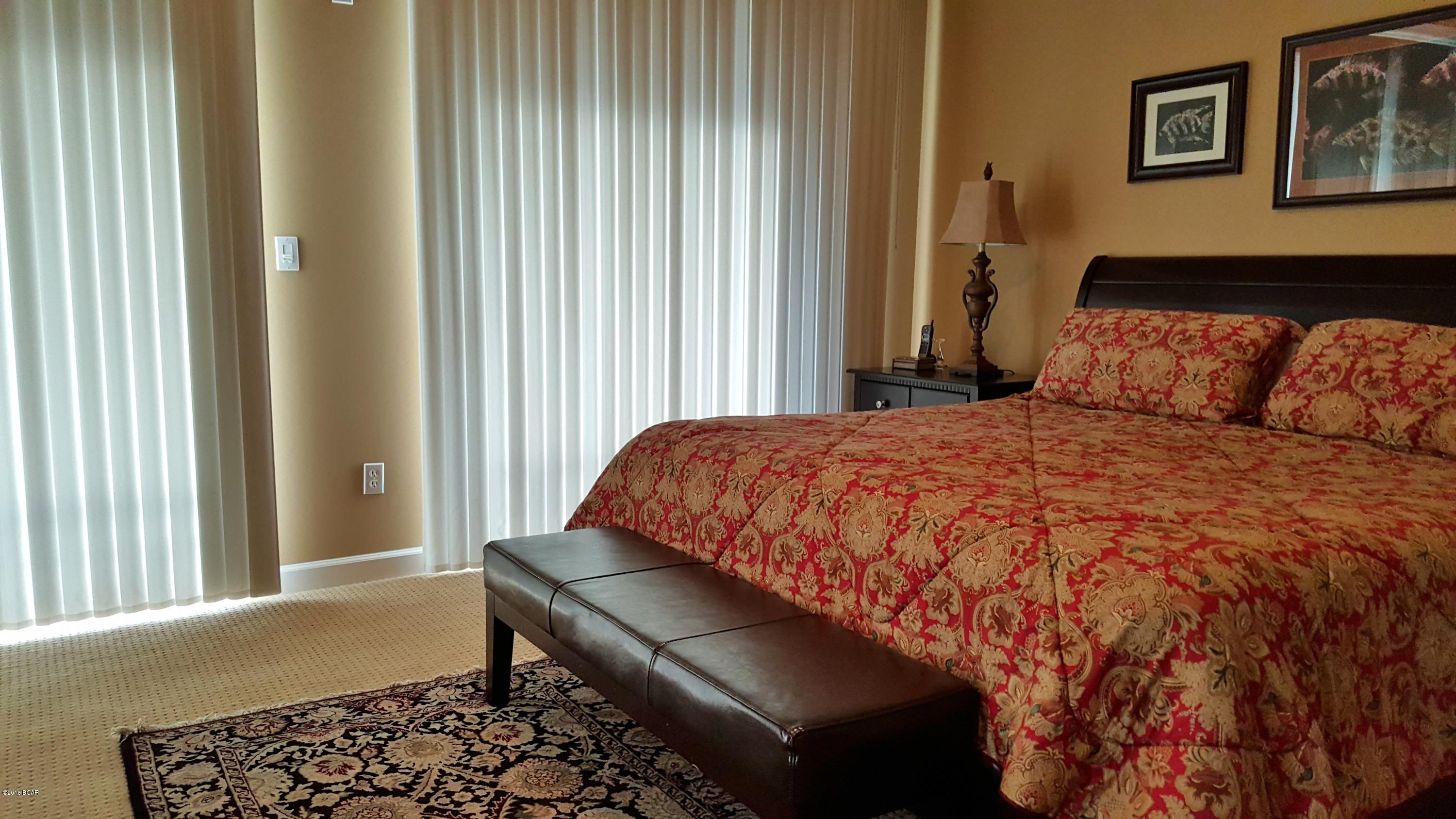 En Soleil Condo - Residential