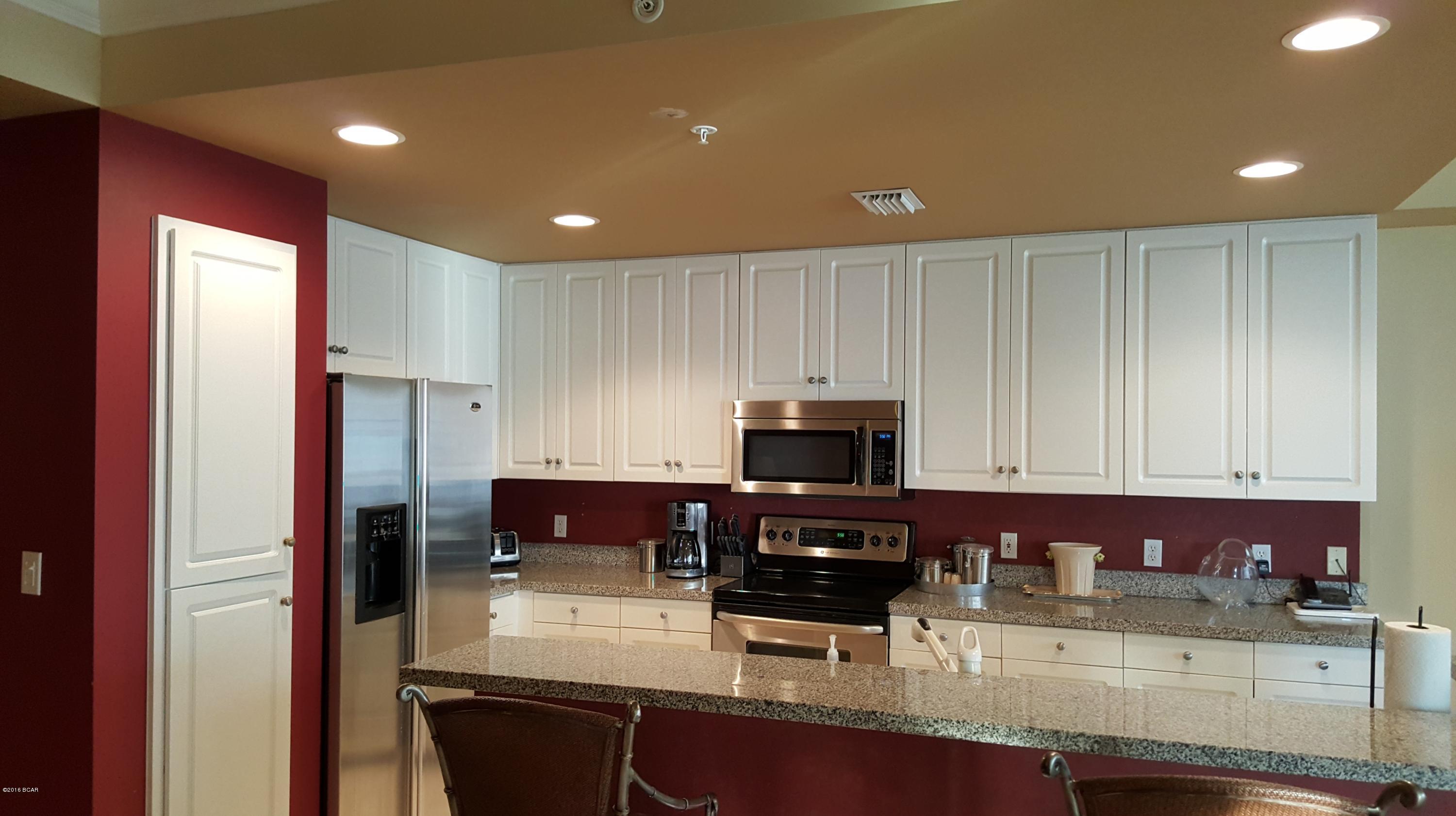 En Soleil Condo - Residential