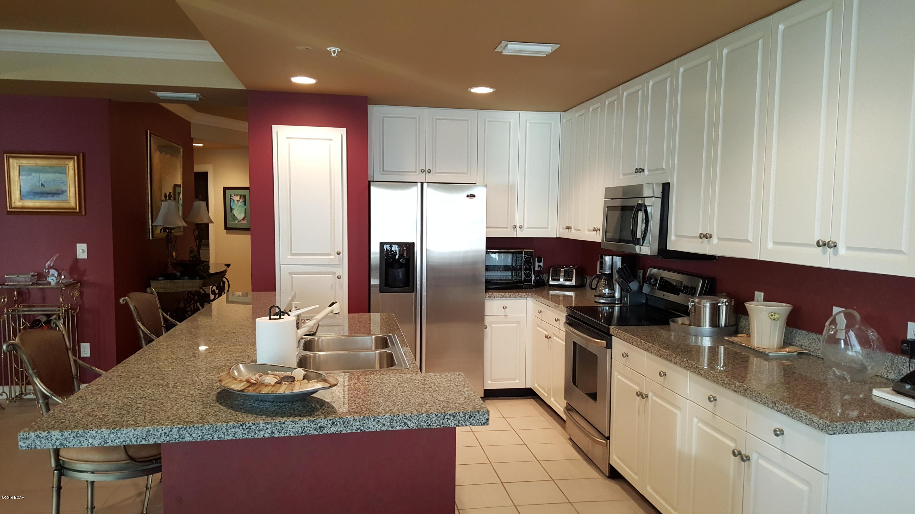 En Soleil Condo - Residential