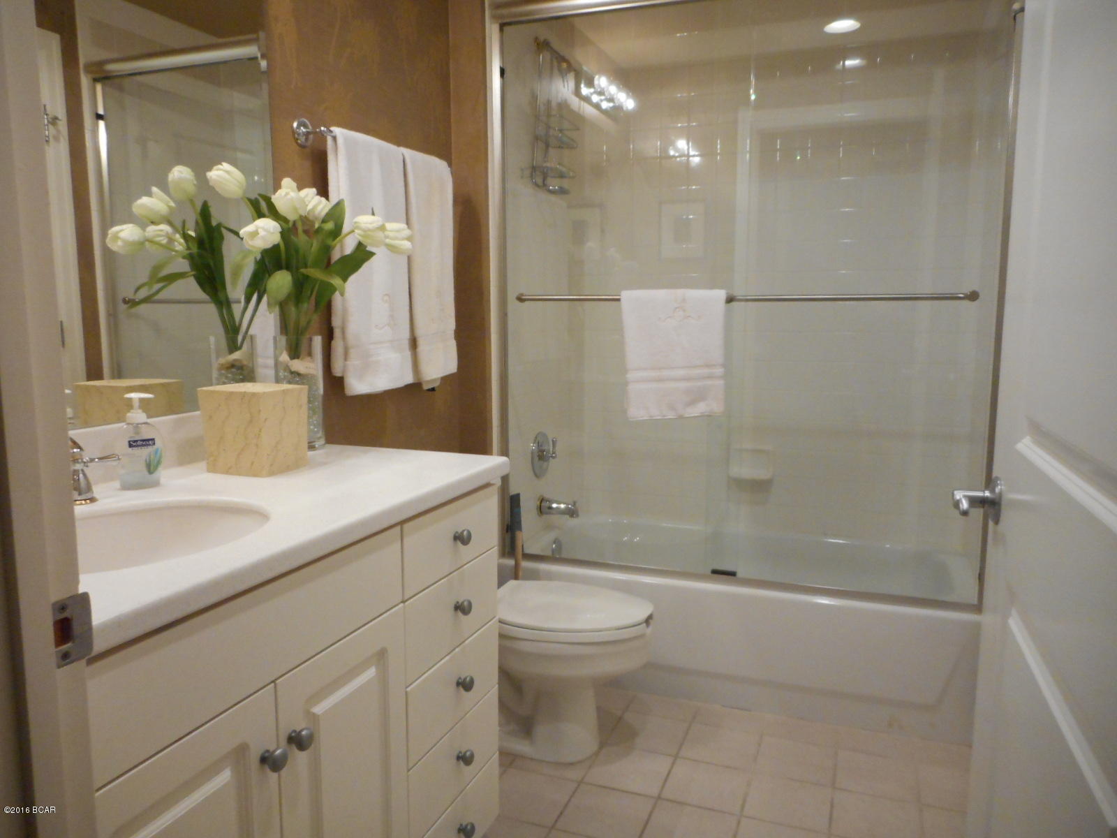 En Soleil Condo - Residential