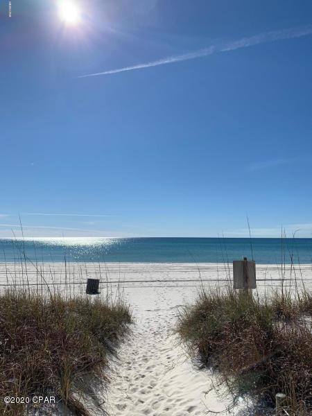 Hutchison's 1st To Bahama Bch - Land