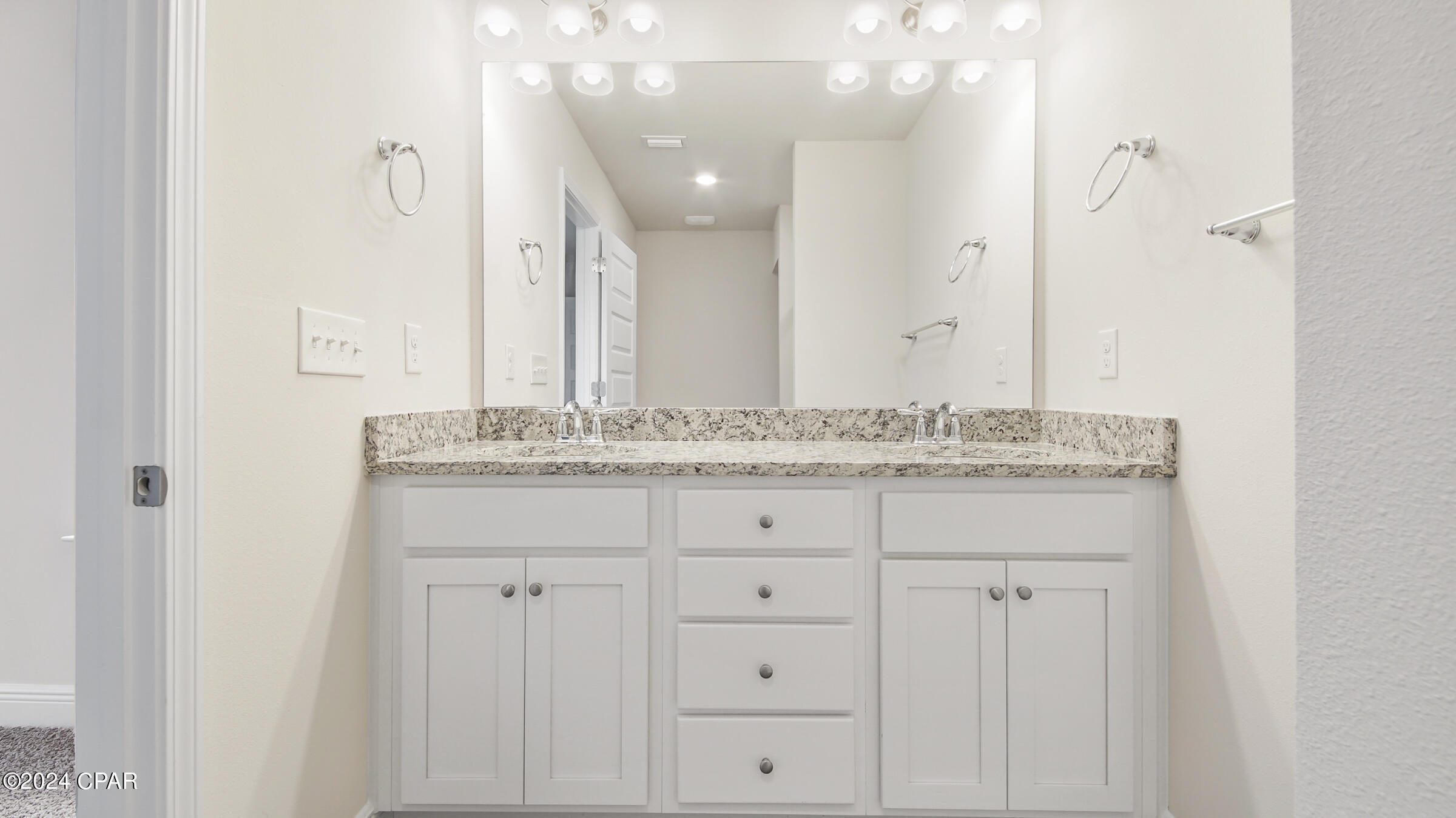 Landins Landing - Residential Lease