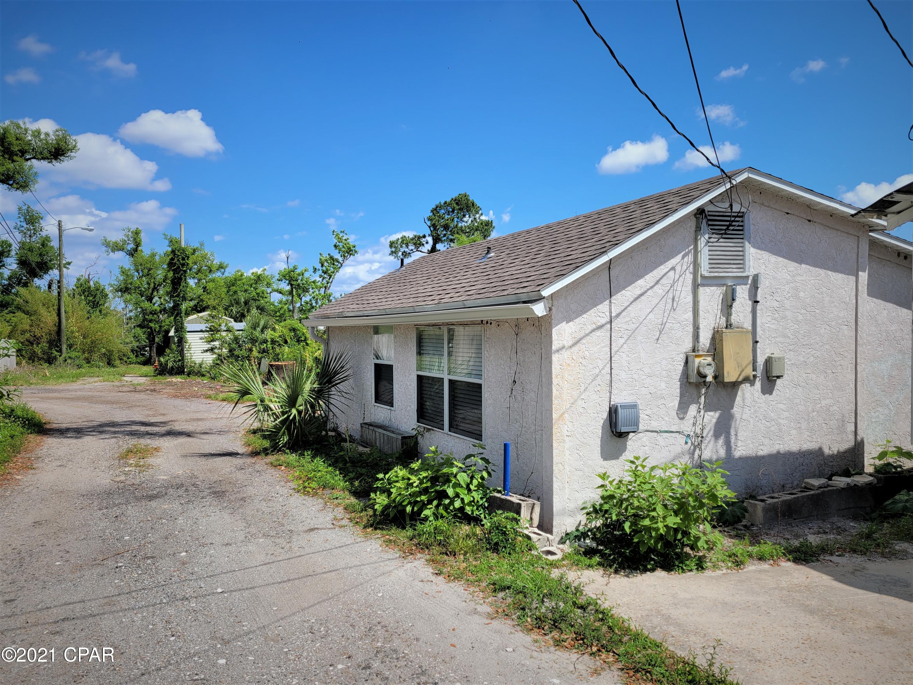 Sudduths 1st Add - Residential