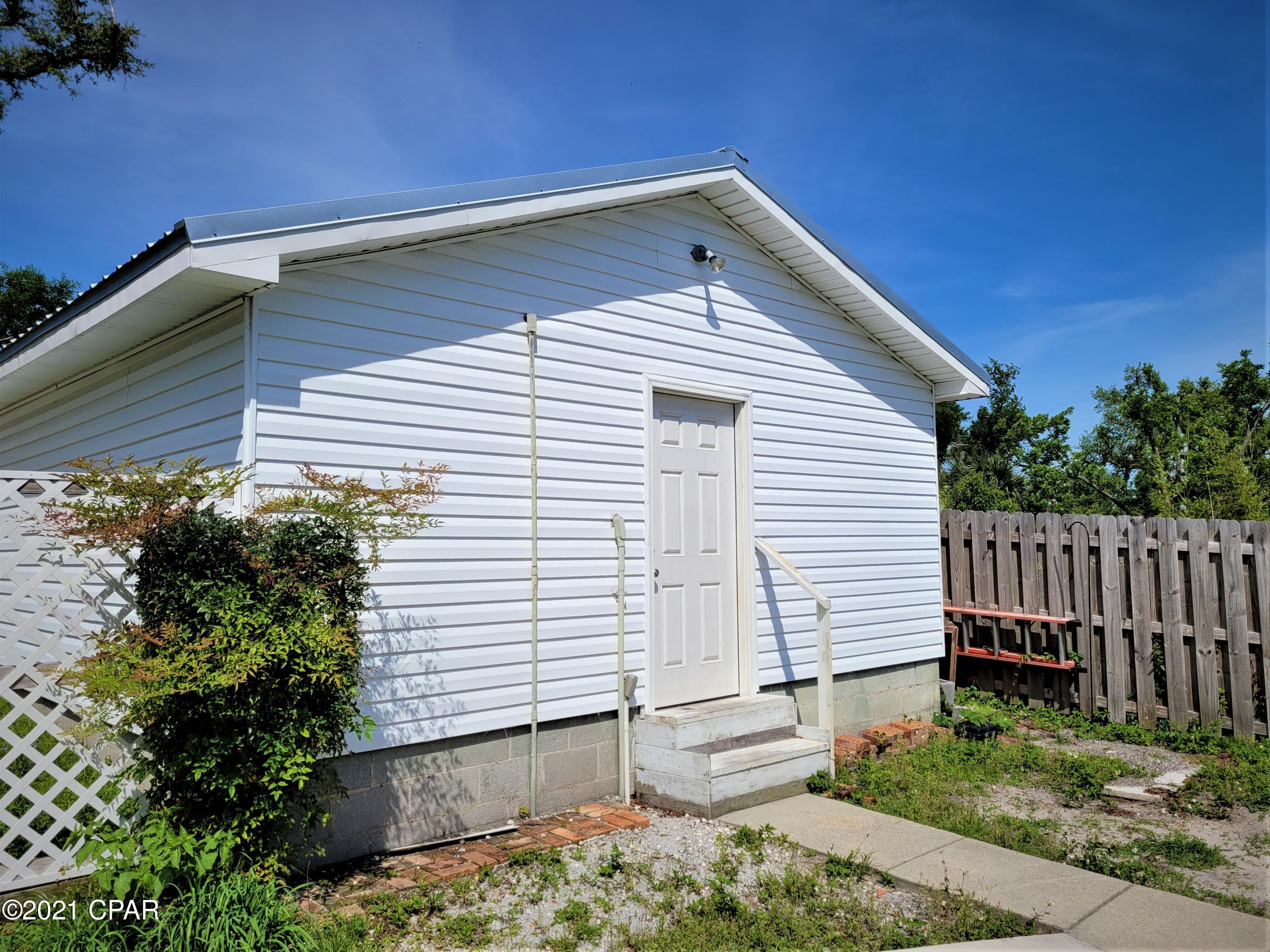 Sudduths 1st Add - Residential