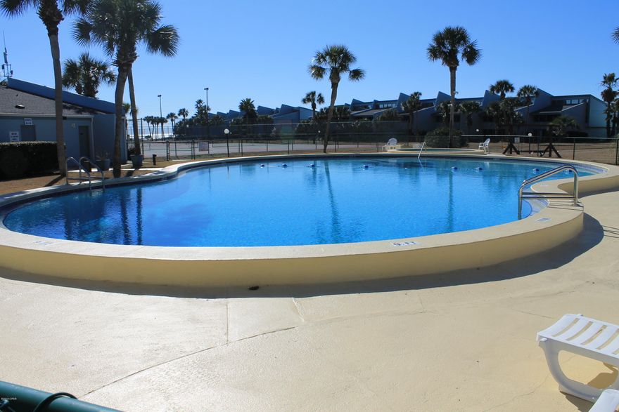 2BR 2.5Ba with Loft. Needs updating