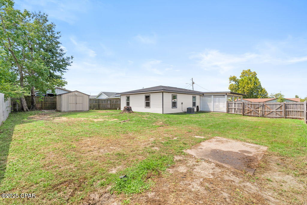 Towne & Country Lake Estates - Residential