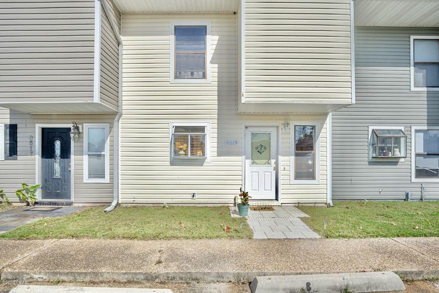 This town home is clean and beautiful, located in Callaway . This 1204 sq ft townhome is very spacious and offer new carpet in all bedrooms , new paint and new roof . this home is a must see!!!

Title Co.Darlene Melvin

darlene@cornertitle.com