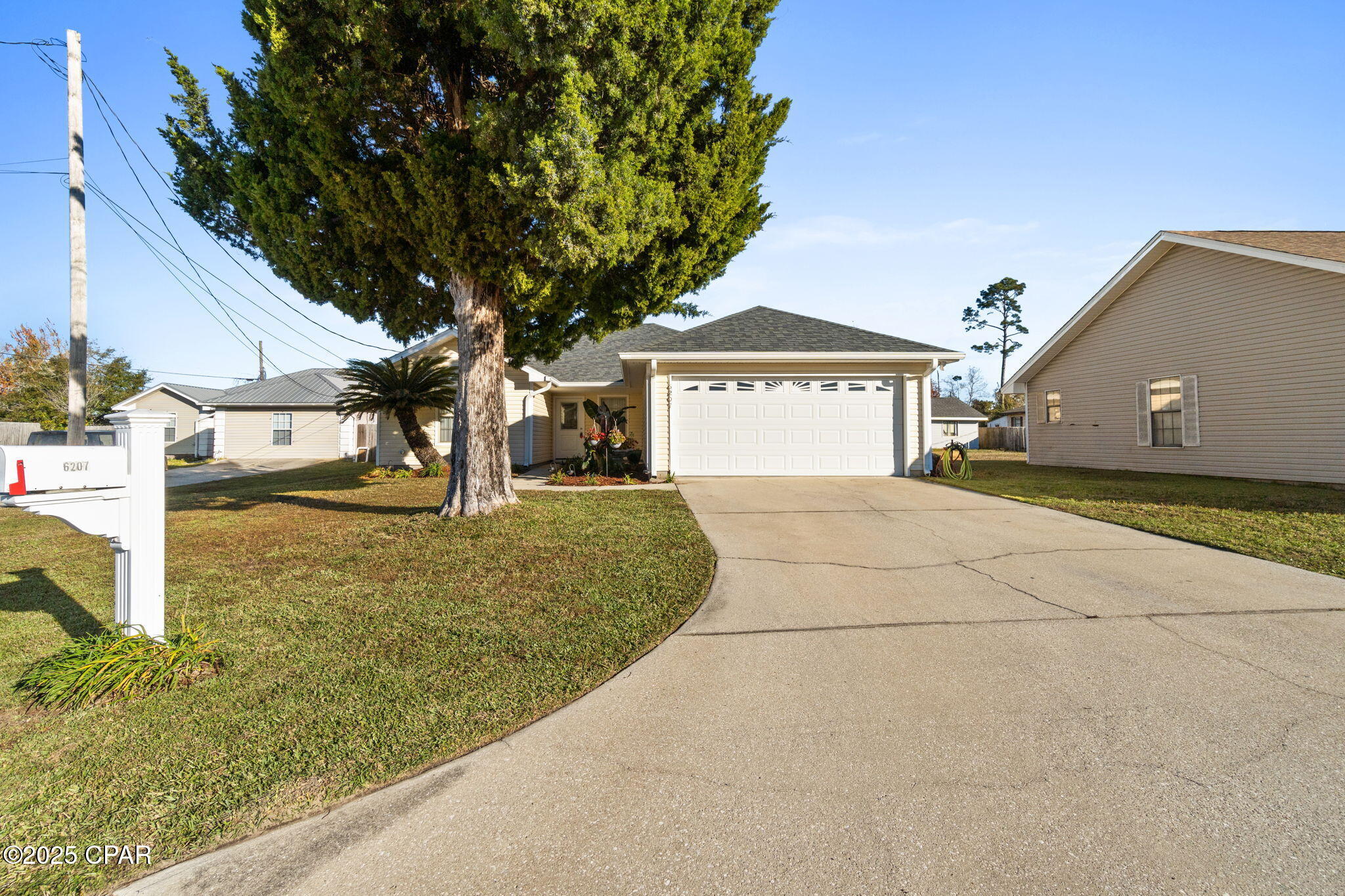 [No Recorded Subdiv] - Residential