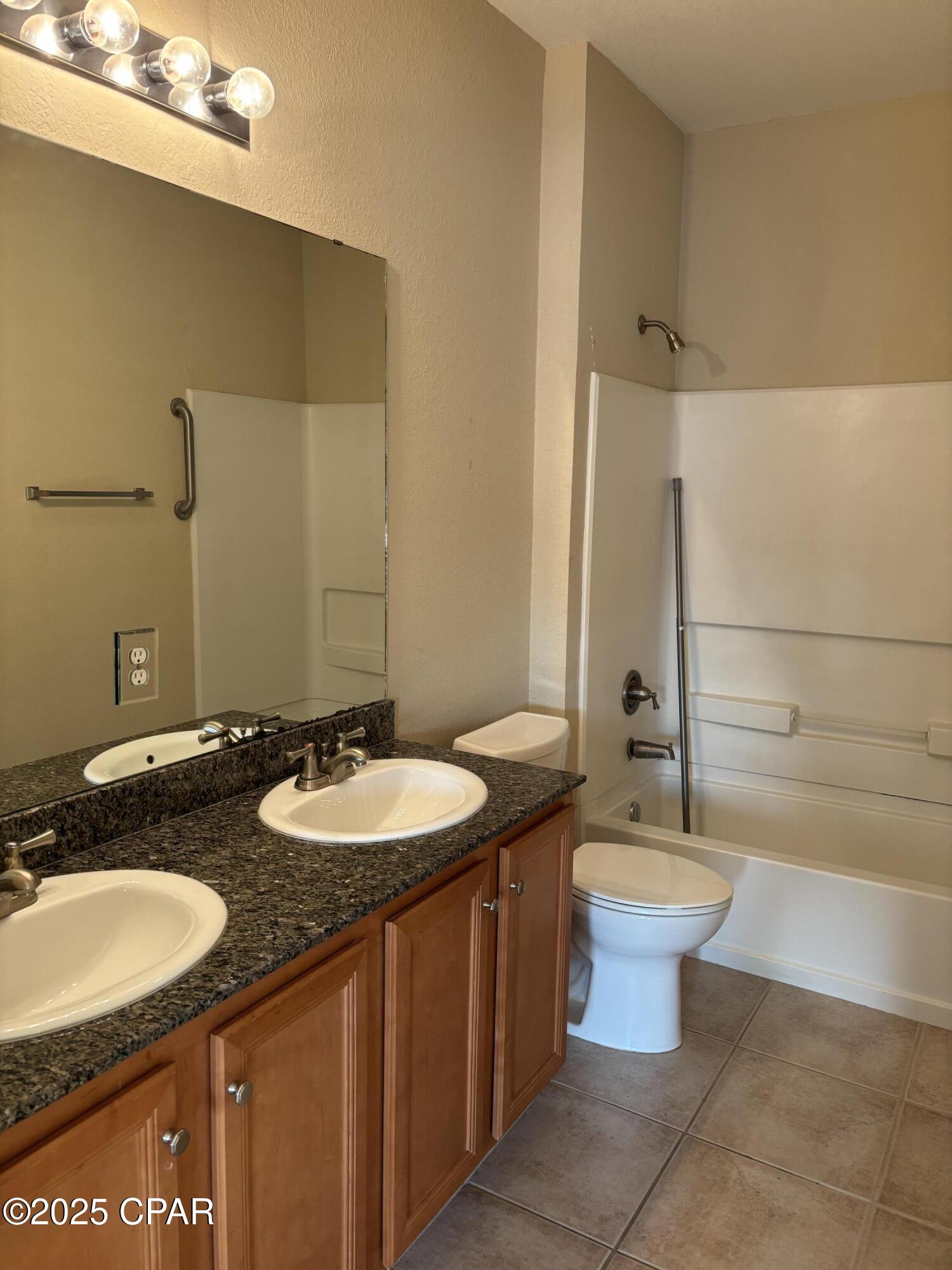 Emerald Park Condominium - Residential