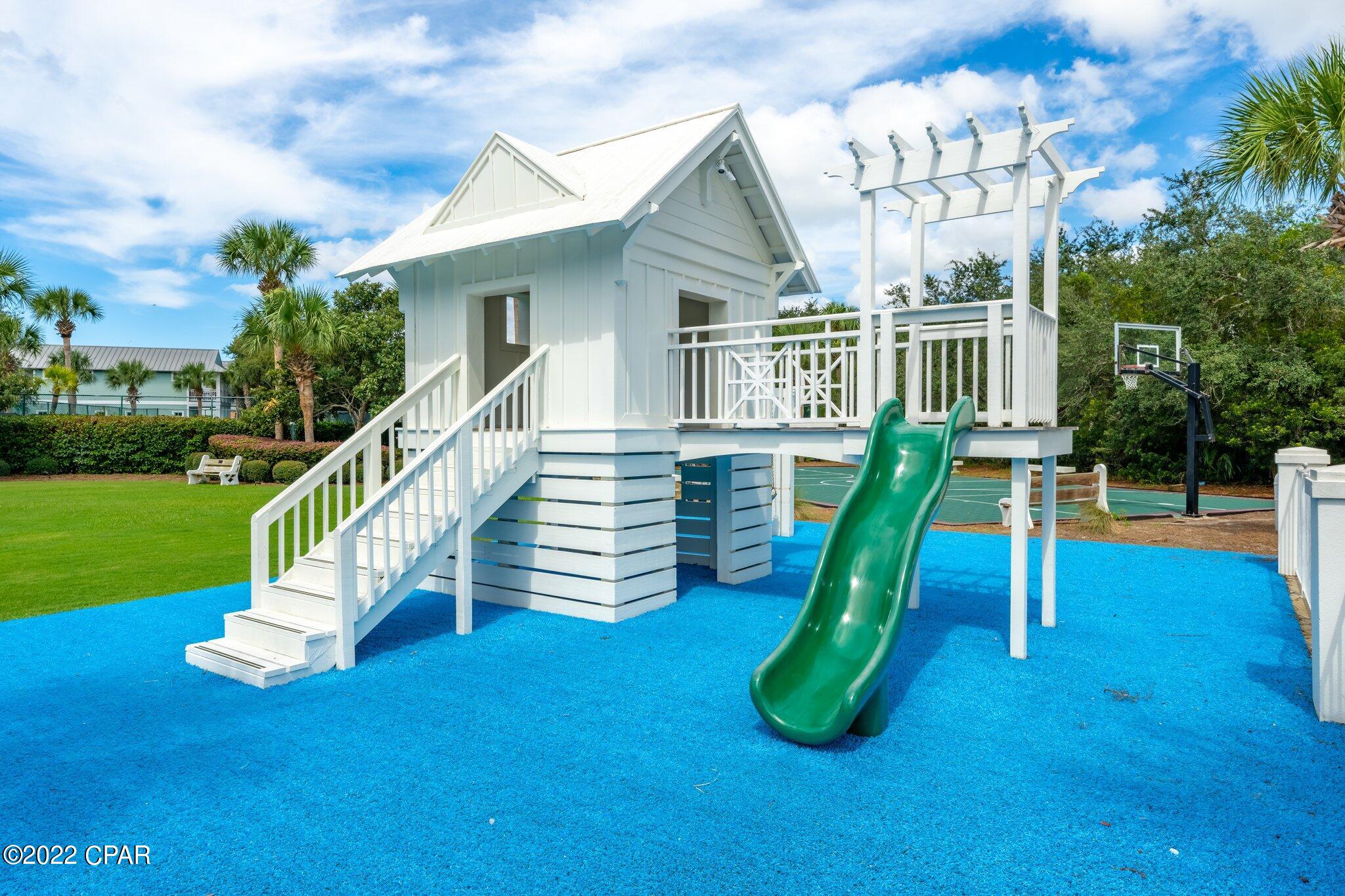 Carillon Beach Inn - Residential