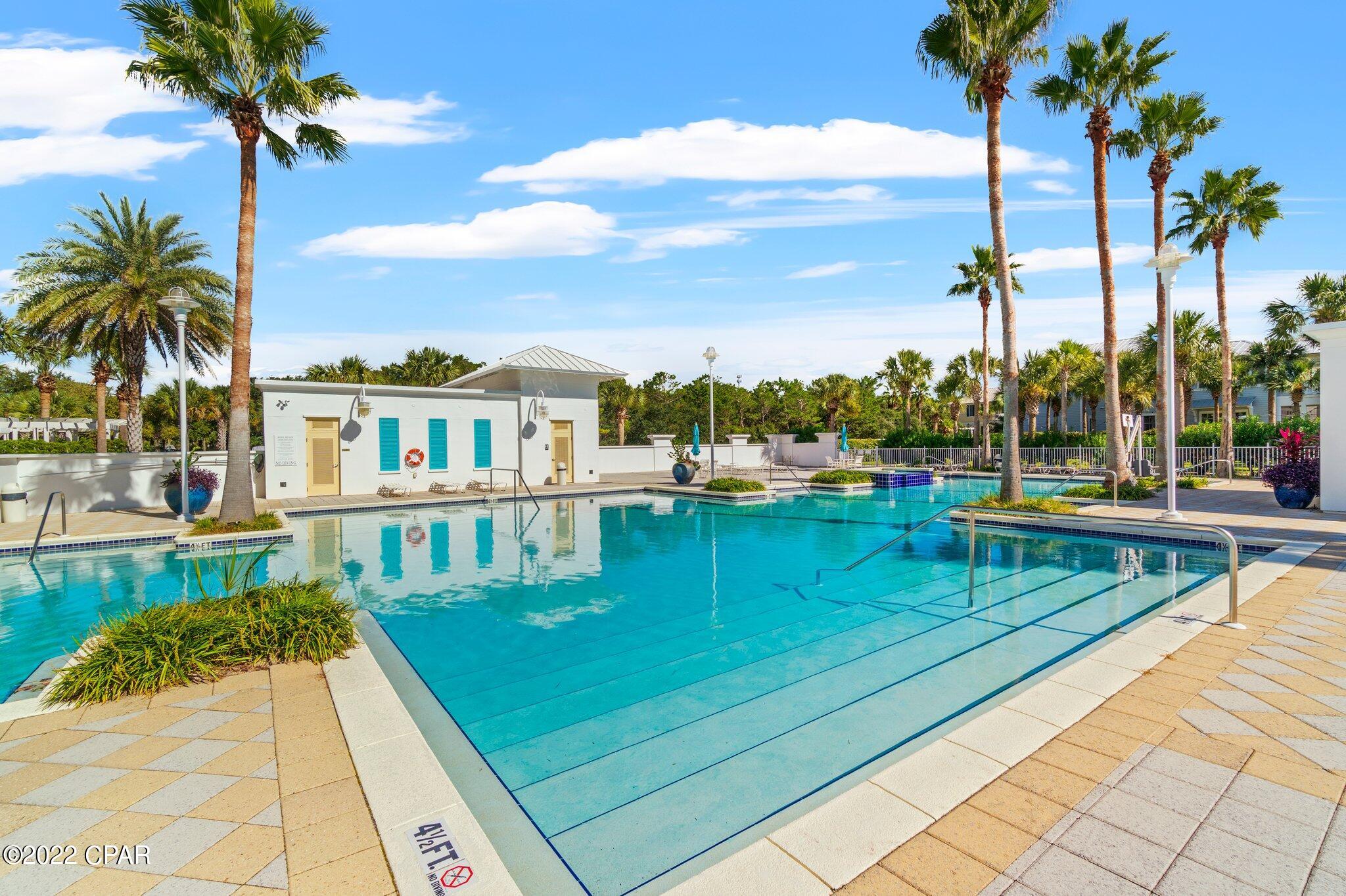 Carillon Beach Inn - Residential