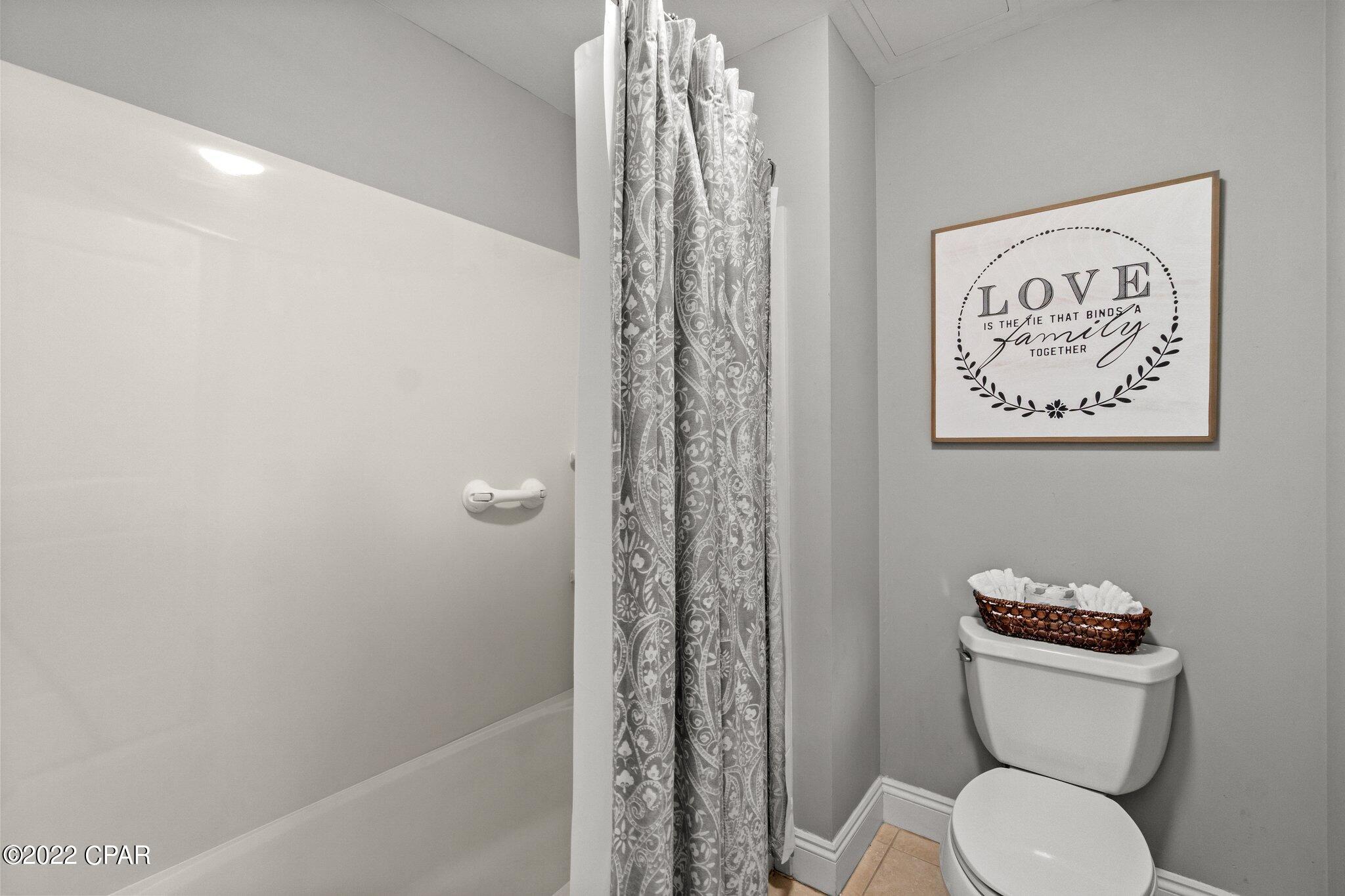 Carillon Beach Inn - Residential