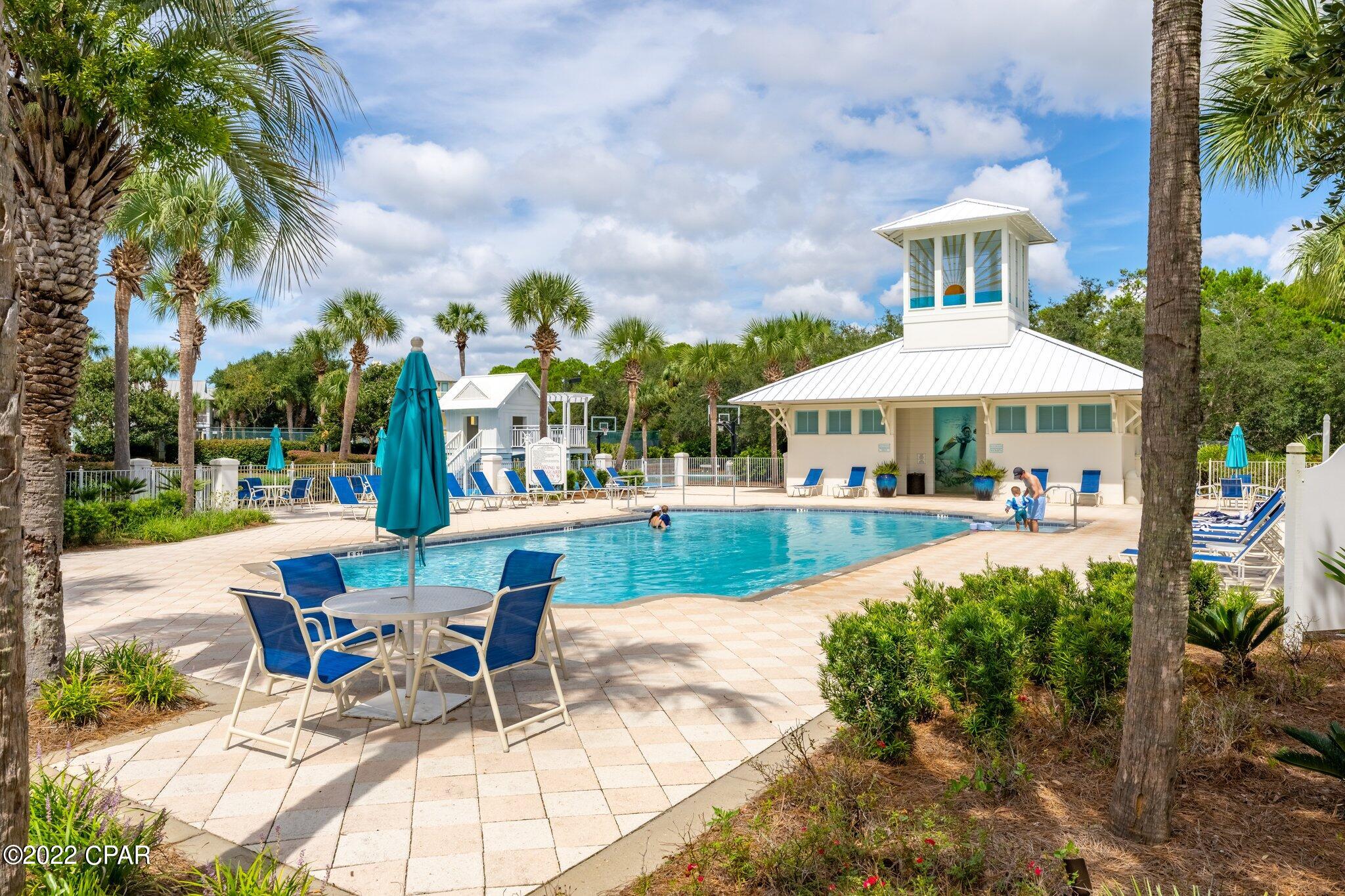 Carillon Beach Inn - Residential