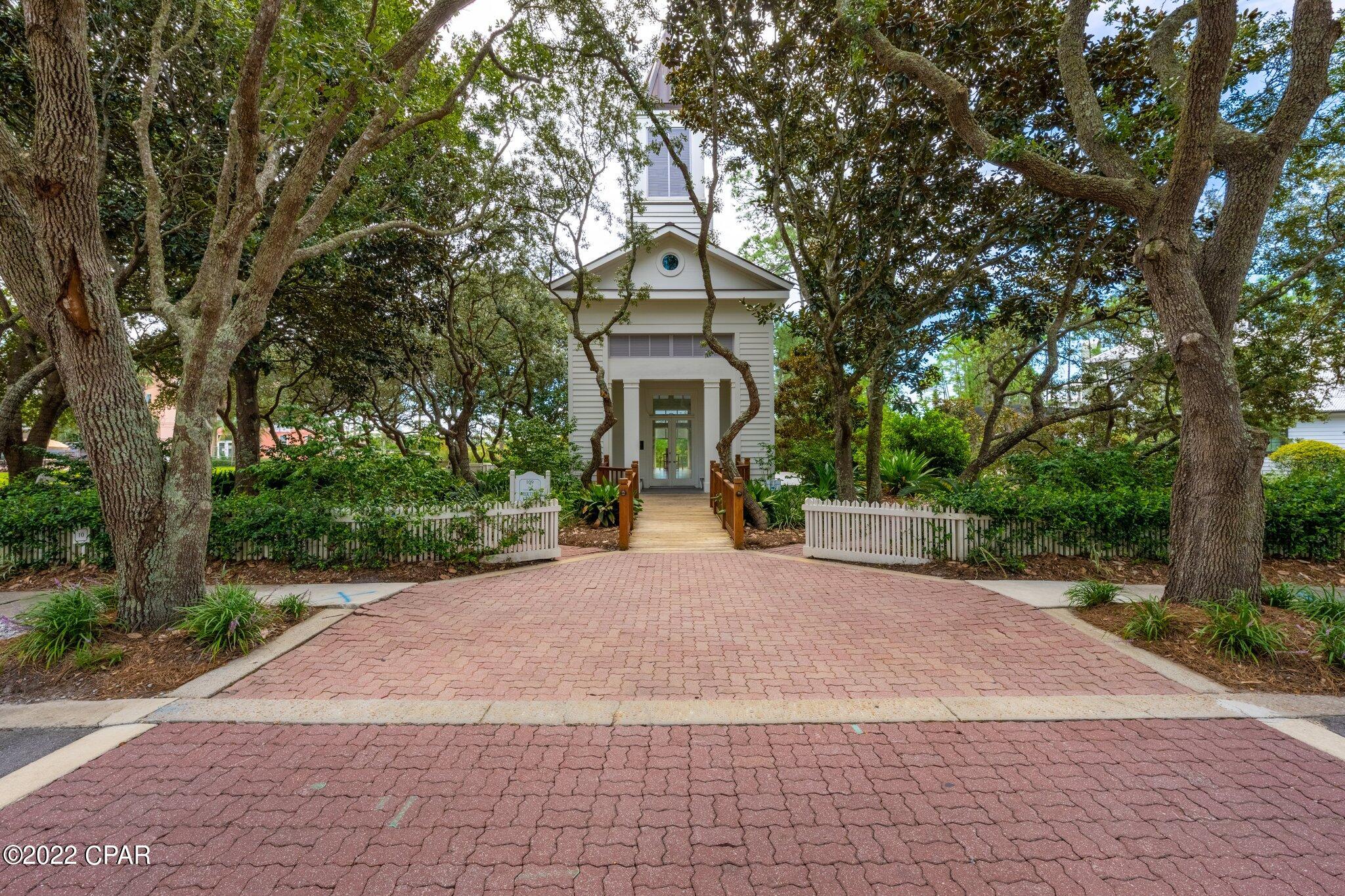 Carillon Beach Inn - Residential