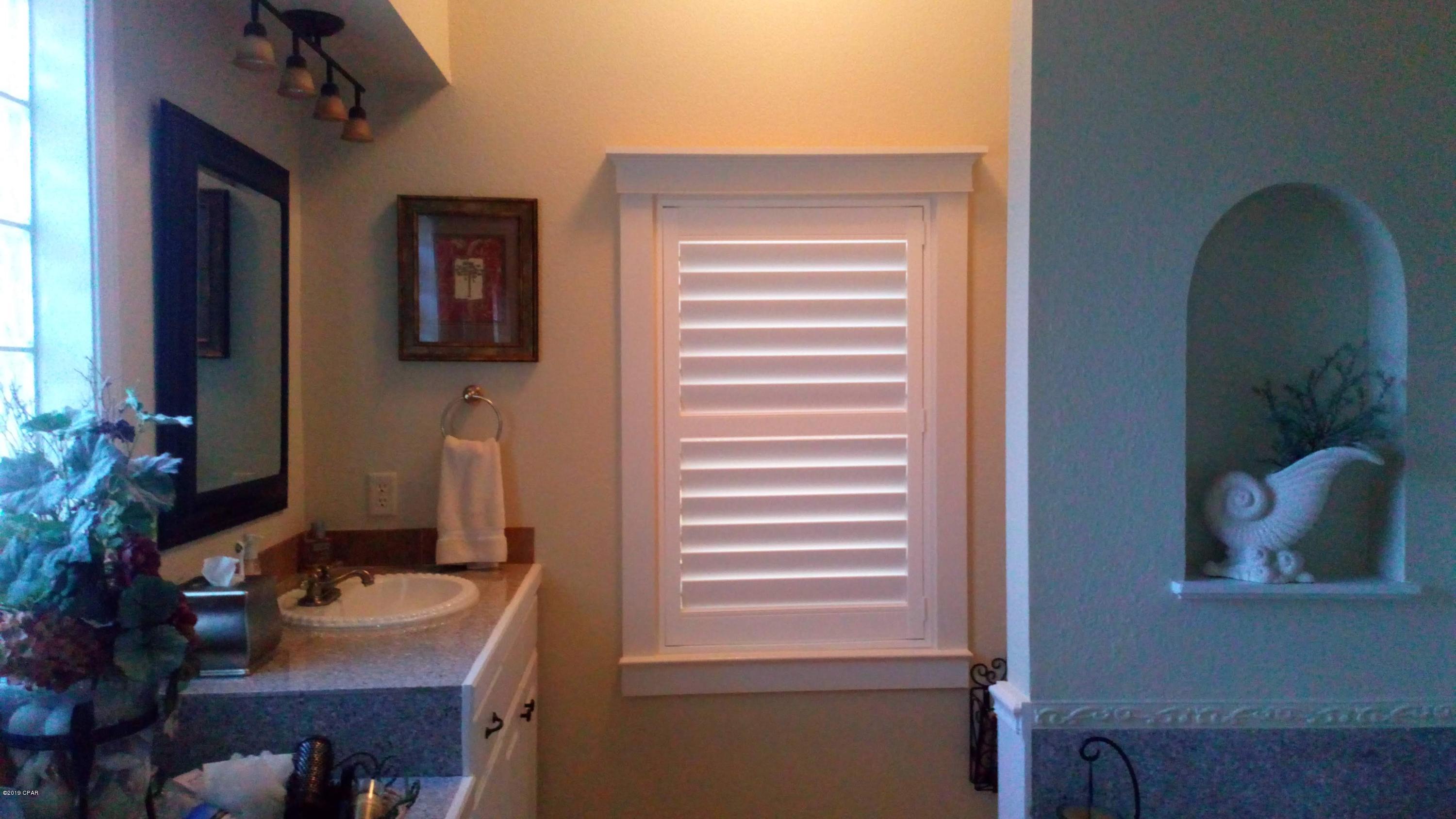 Dolphin Bay Ph II - Residential